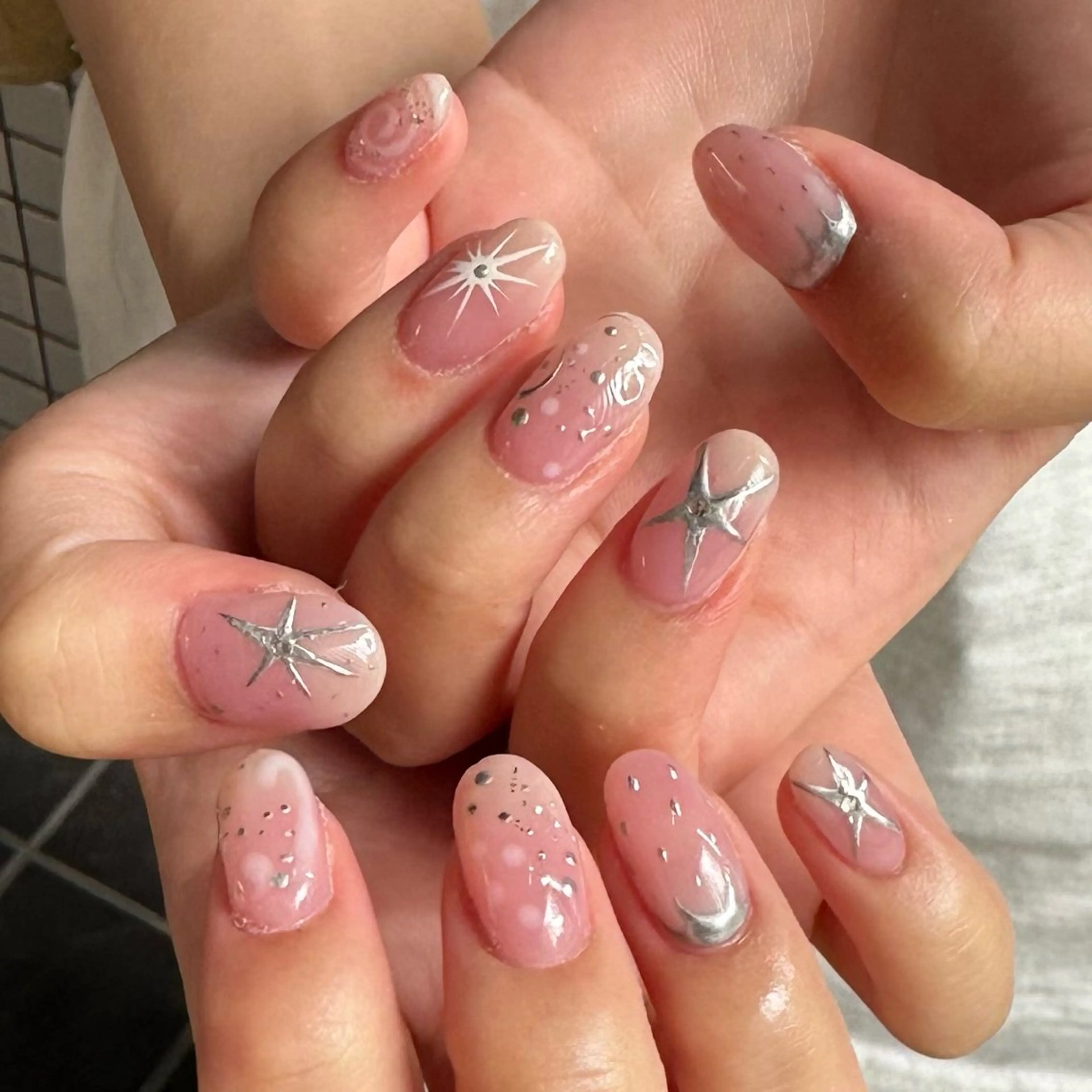 ネイル ハンドネイル フットネイル YukaRyu /癖デザインのネイルデザイン