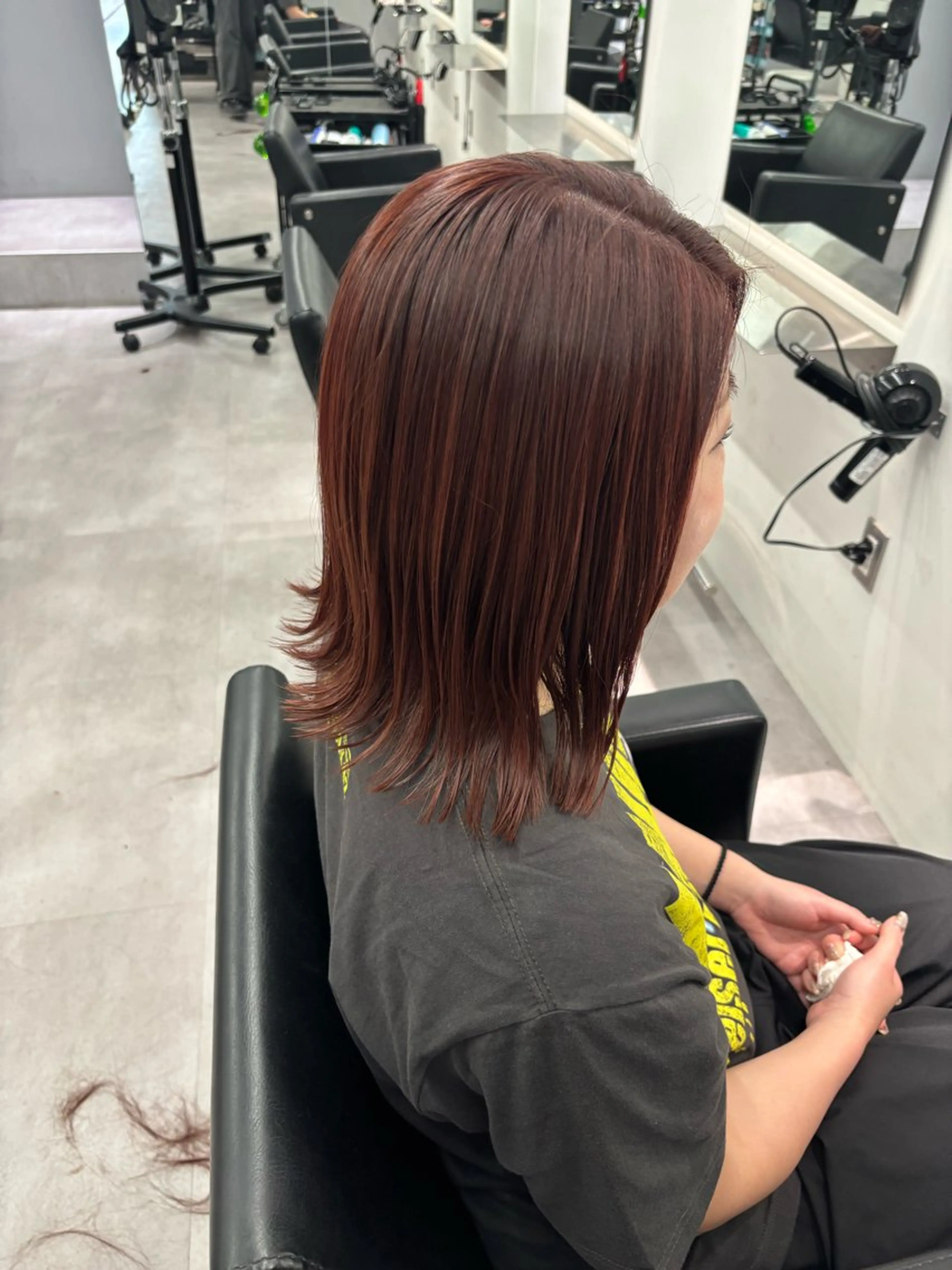 ミディアム カラー ベージュカラー ブリーチ ブラウンカラー 透明感カラー グレージュ カット ヘアカラー 松井那津子 /ハイライトブリーチのヘアスタイル