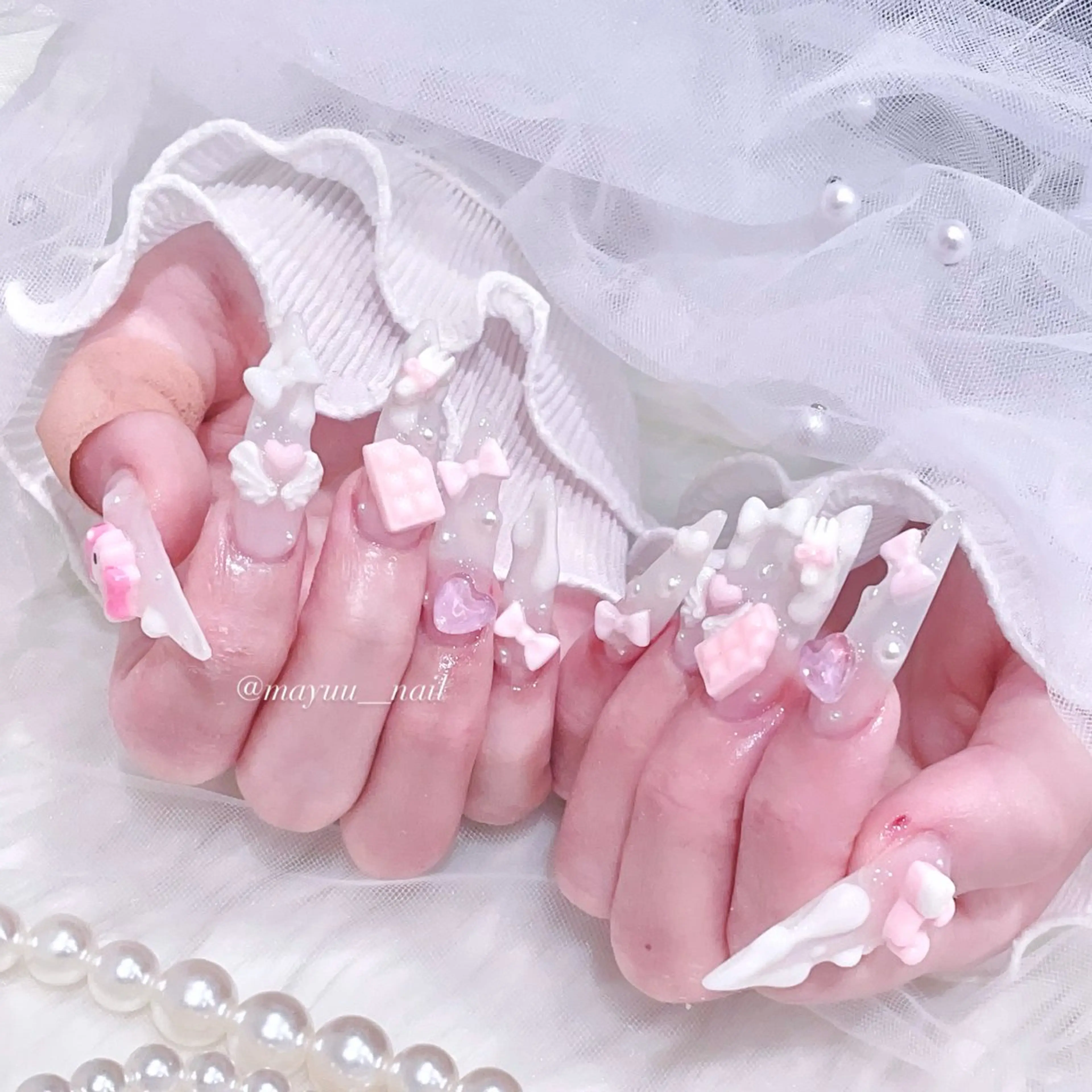 ネイル ハンドネイル 🎀 Mayu 🎀痛ネイルのネイルデザイン