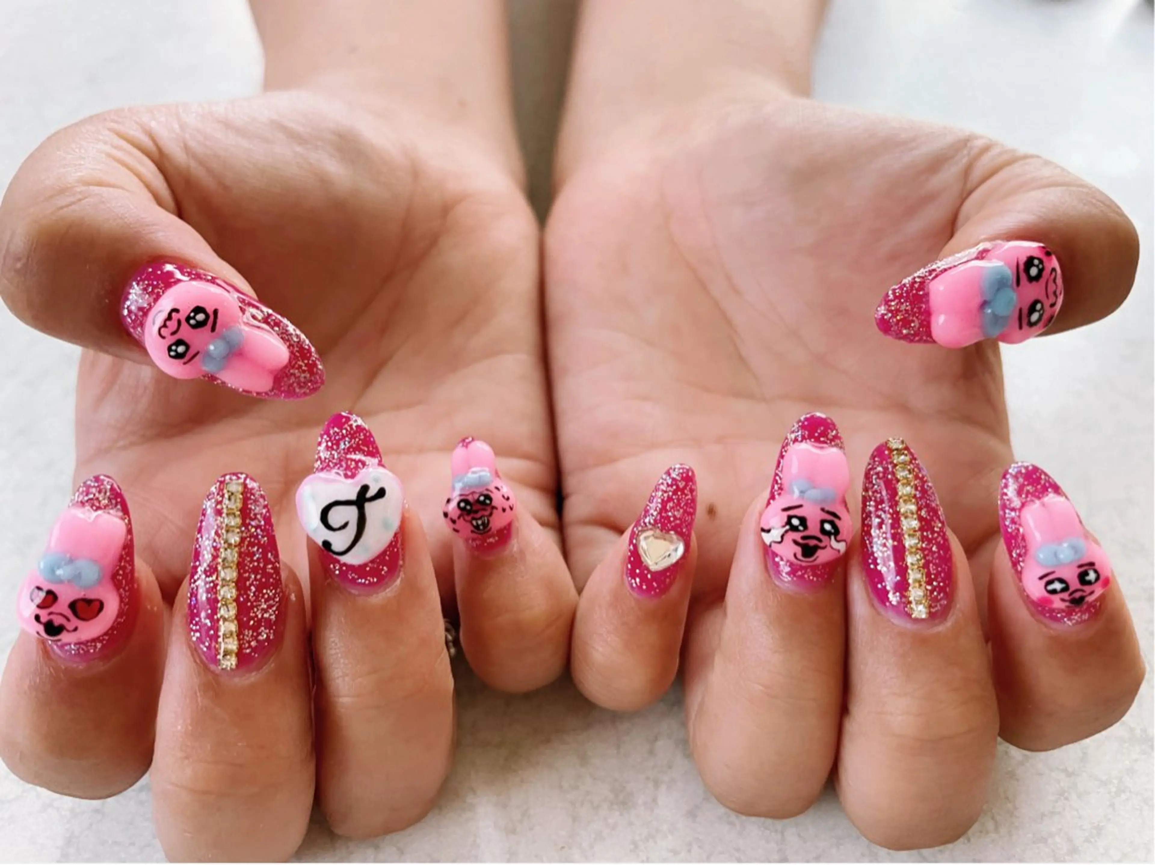 ネイル Betty❤︎ ネイル＆よもぎ蒸しのネイルデザイン