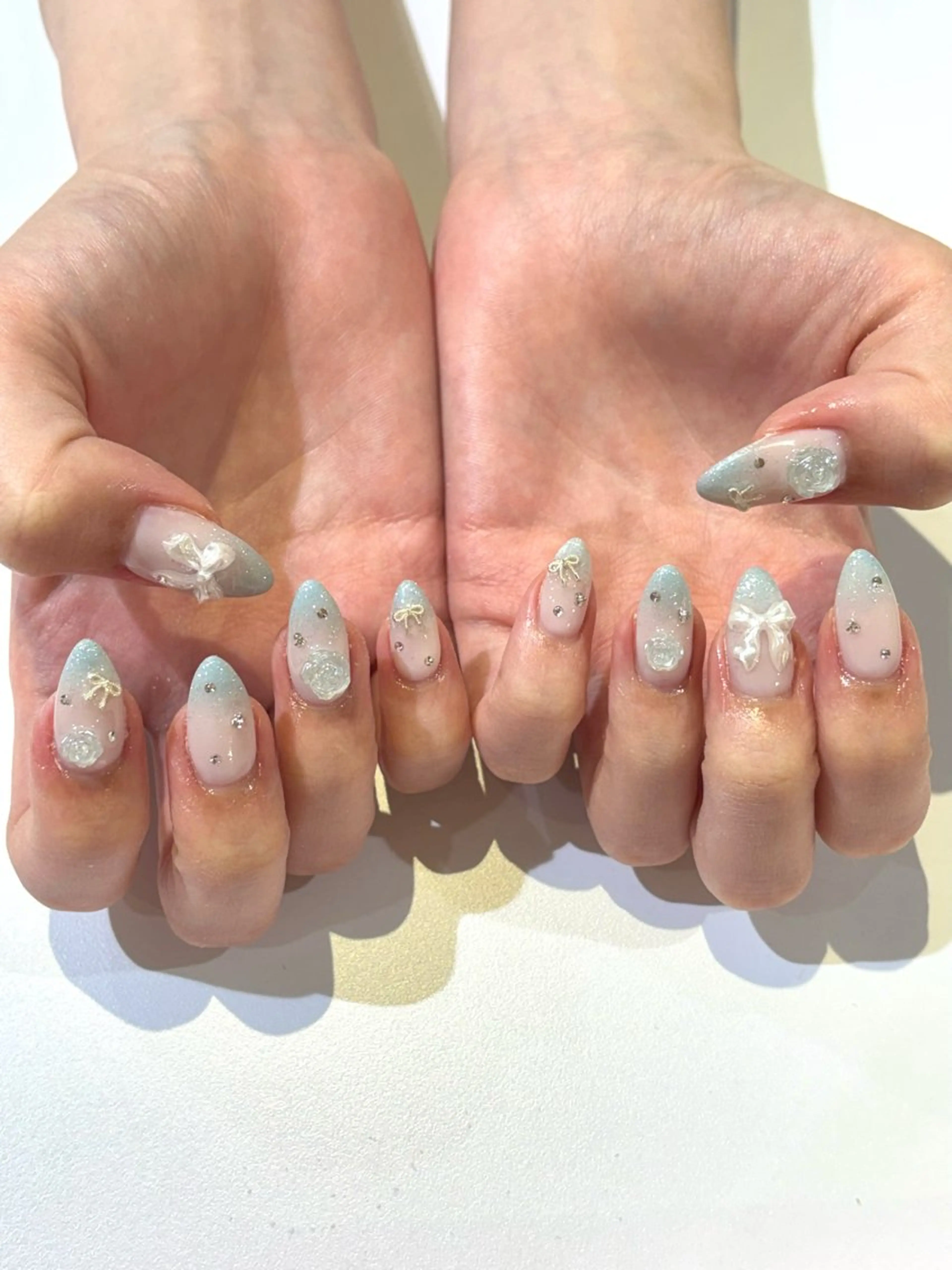 ネイル ハンドネイル REINA .のネイルデザイン