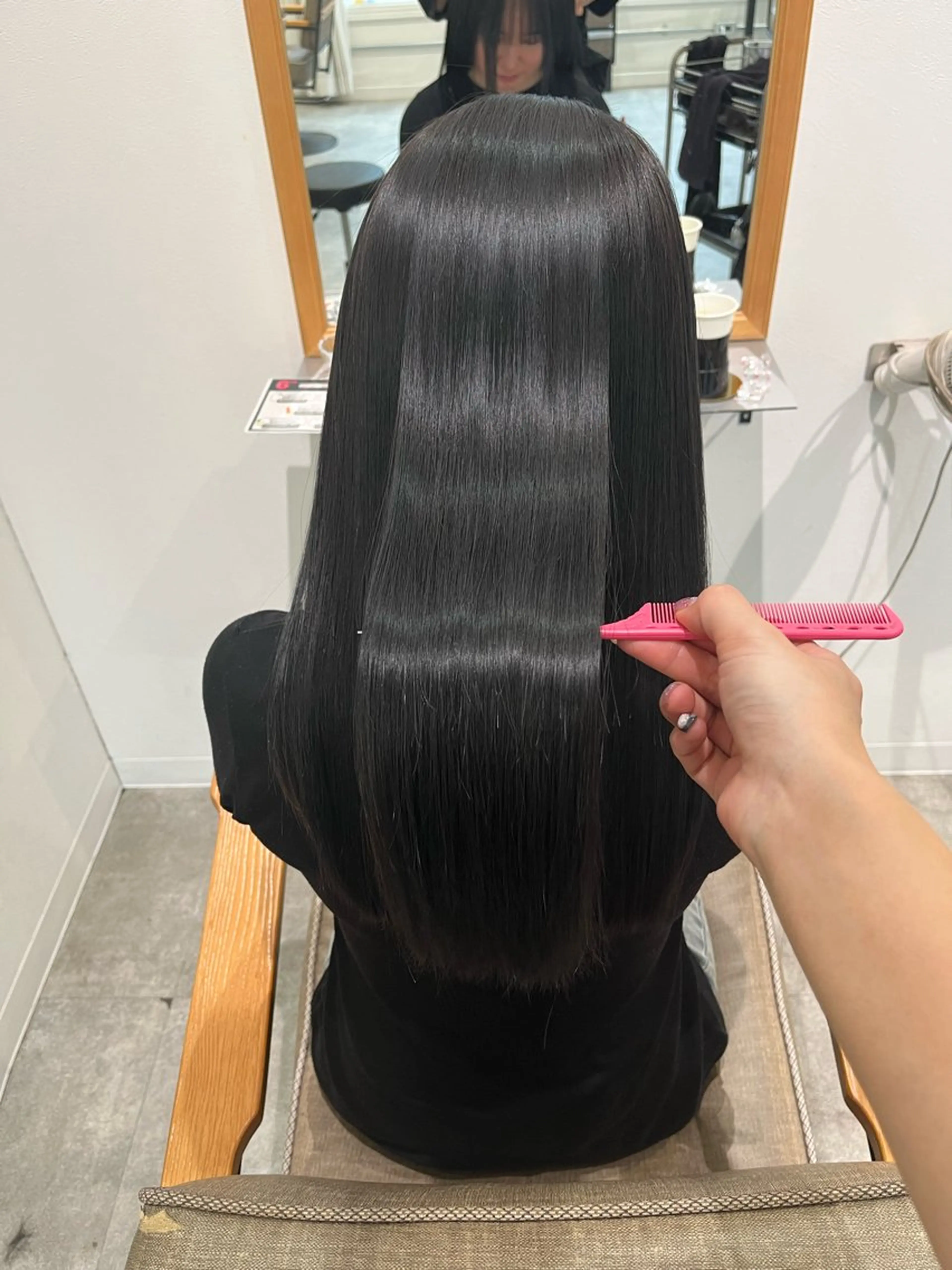 ロング AMI🎀韓国ヘア 透明感カラーのヘアスタイル