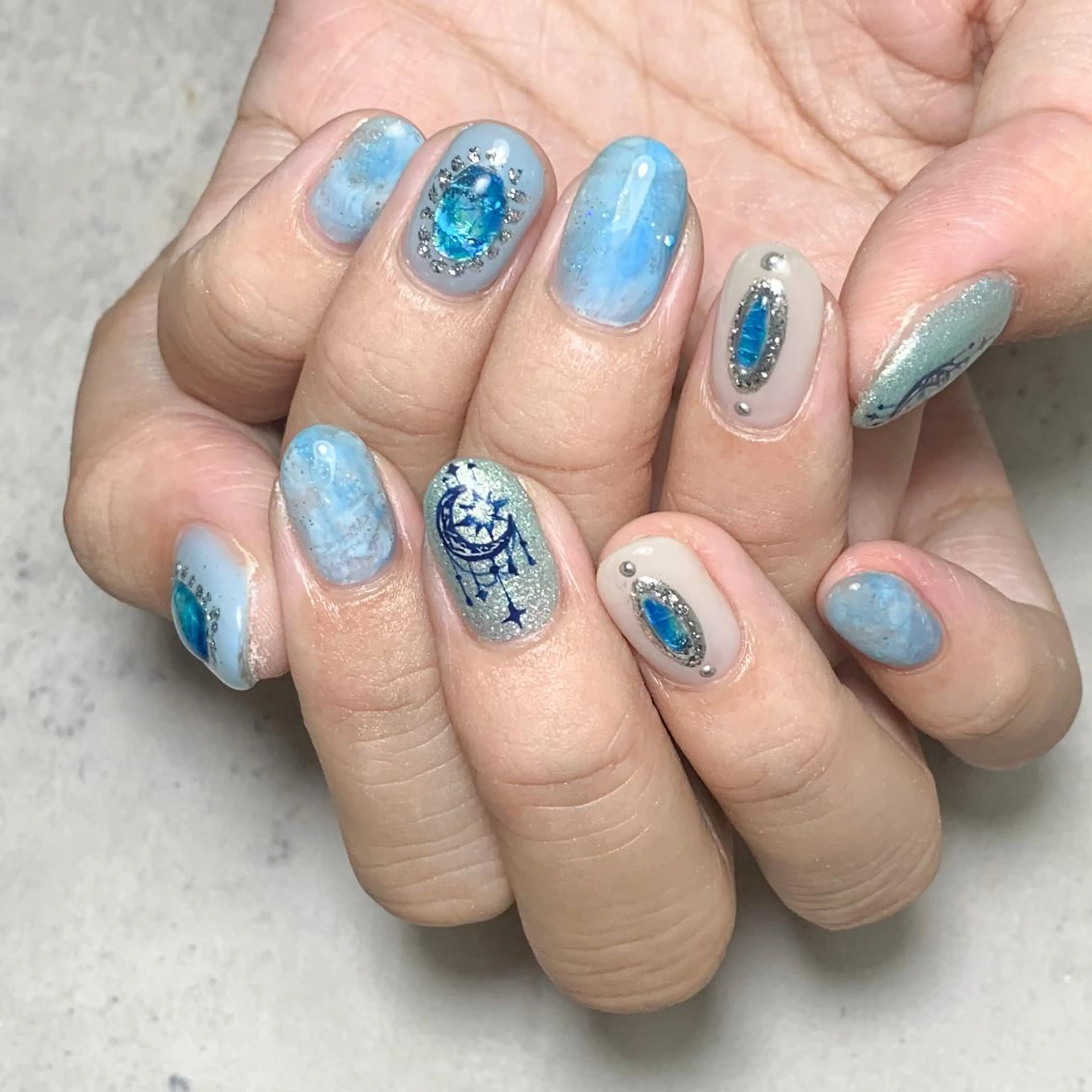 ネイル ハンドネイル FIORITURA aiのネイルデザイン