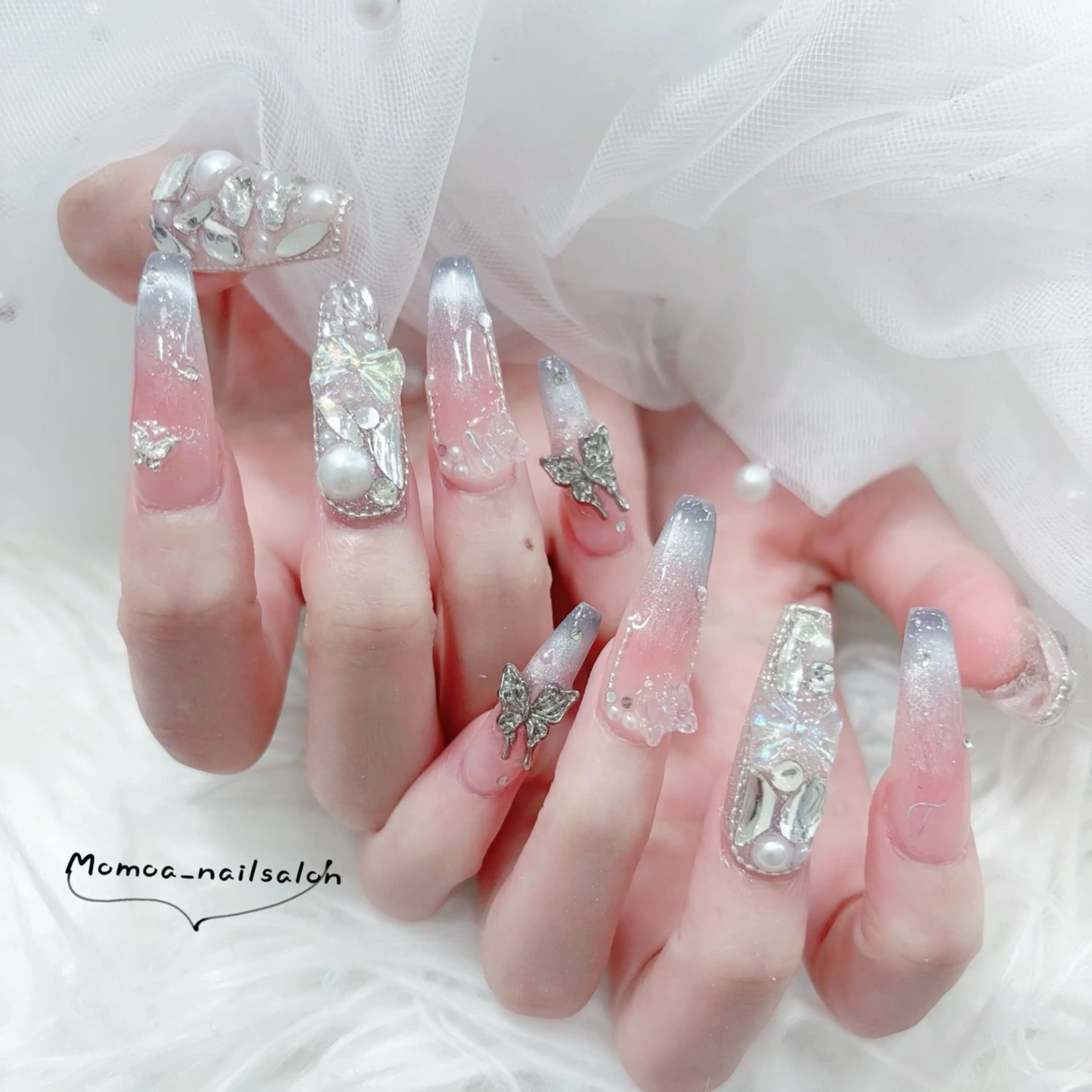 ネイル ハロウィン キラキラネイル 韓国ネイル スカルプネイル ハンドネイル MoMoA Nail ネイル長さ出し専門店のネイルデザイン