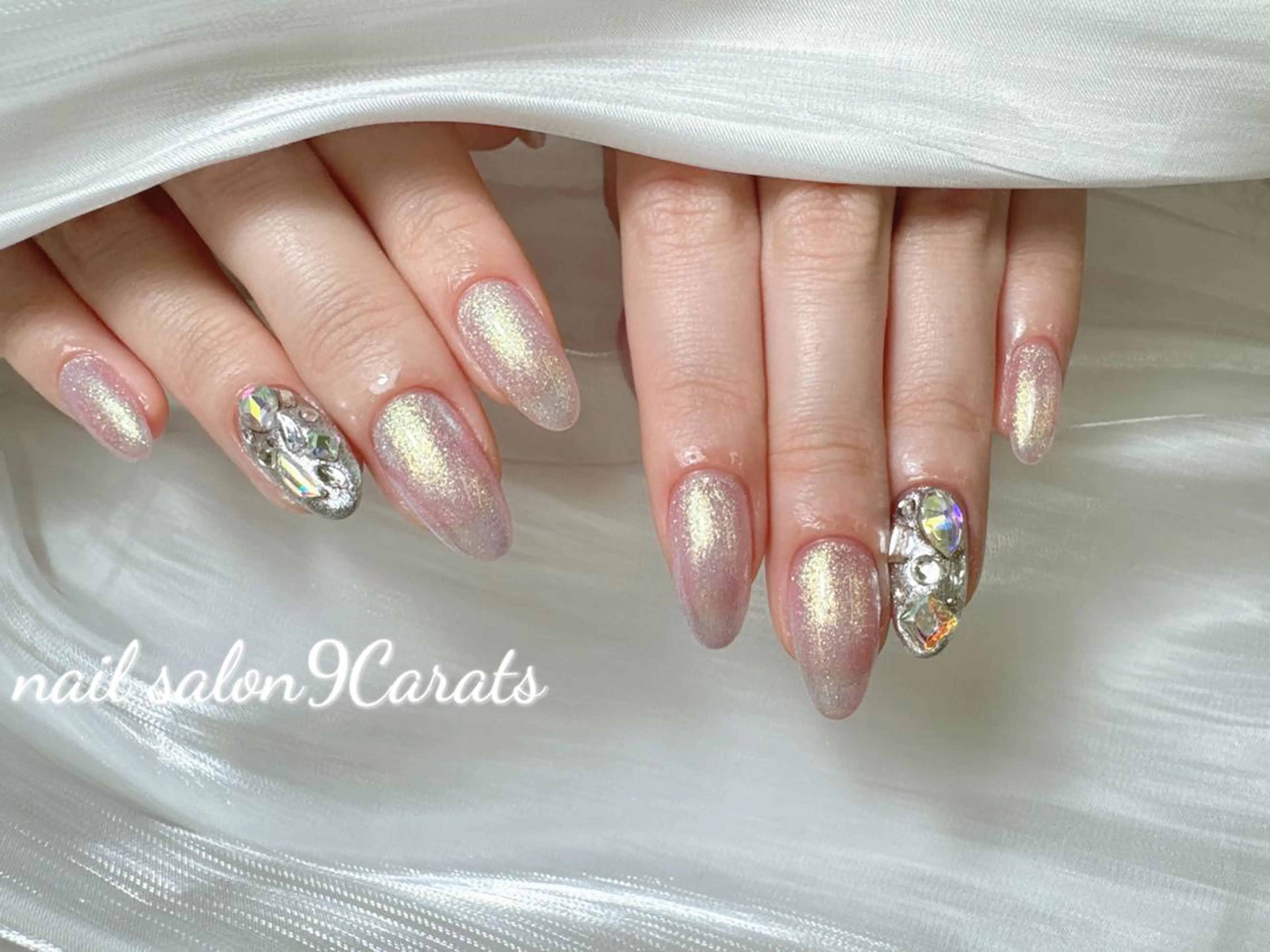 ネイル ハンドネイル ハンドケア ネイルサロン 9Carats神田のネイルデザイン