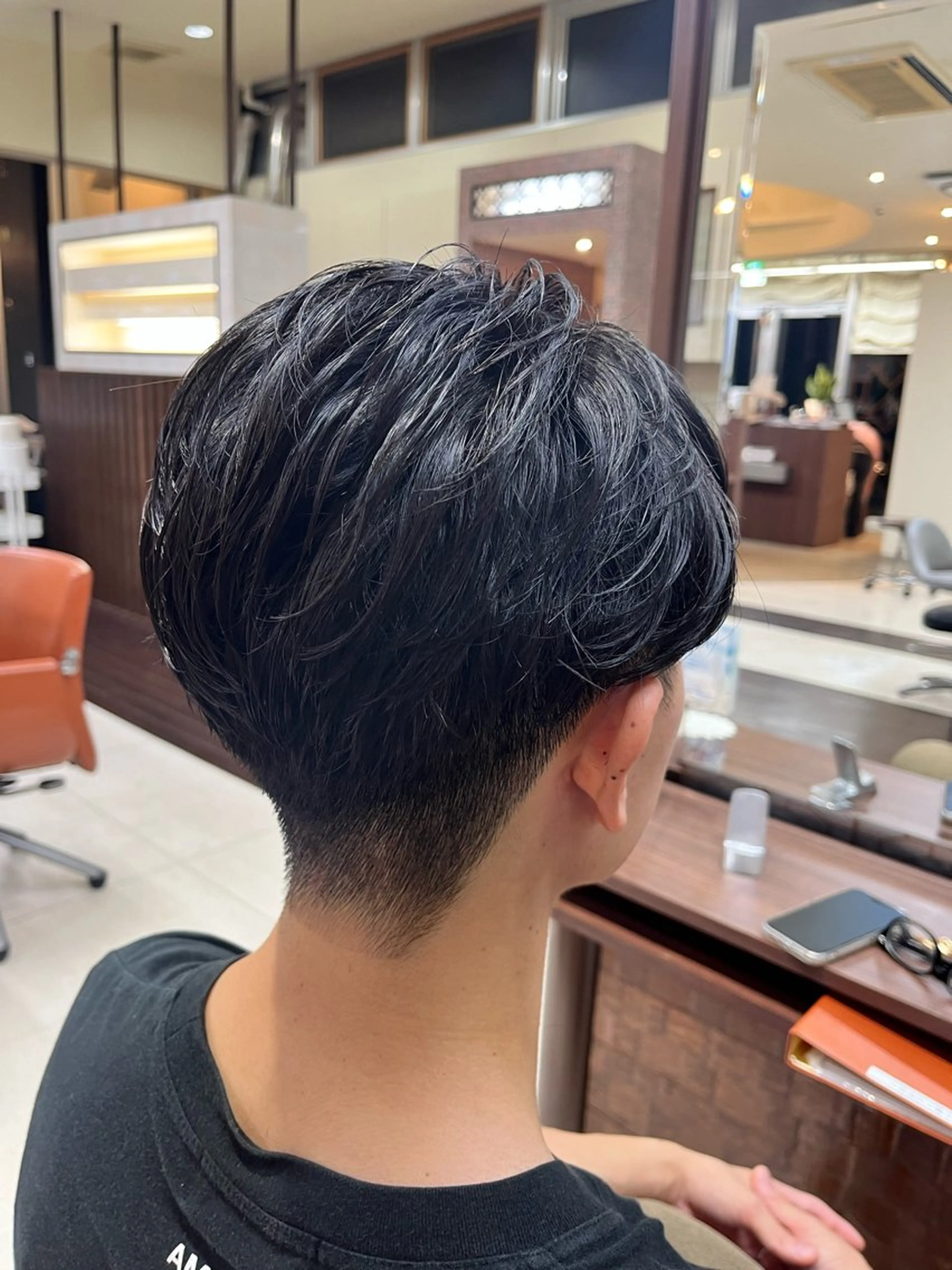 ショート パーマ メンズ センターパート メンズパーマ ニュアンスパーマ 🧊メンズ特化🧊 高木航希のヘアスタイル