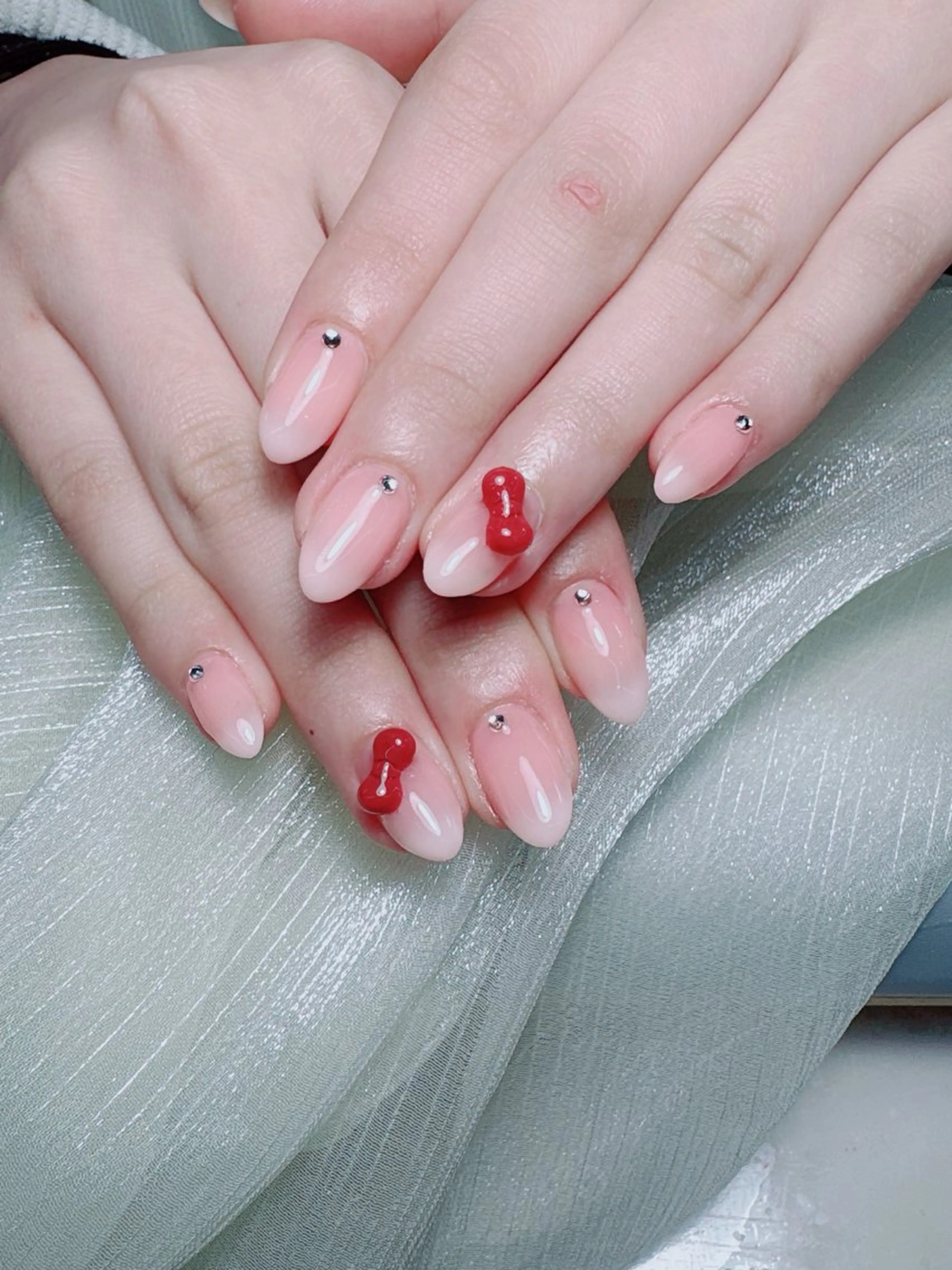 ネイル ハンドネイル ユーシーネイルサロン 池田公園店のネイルデザイン