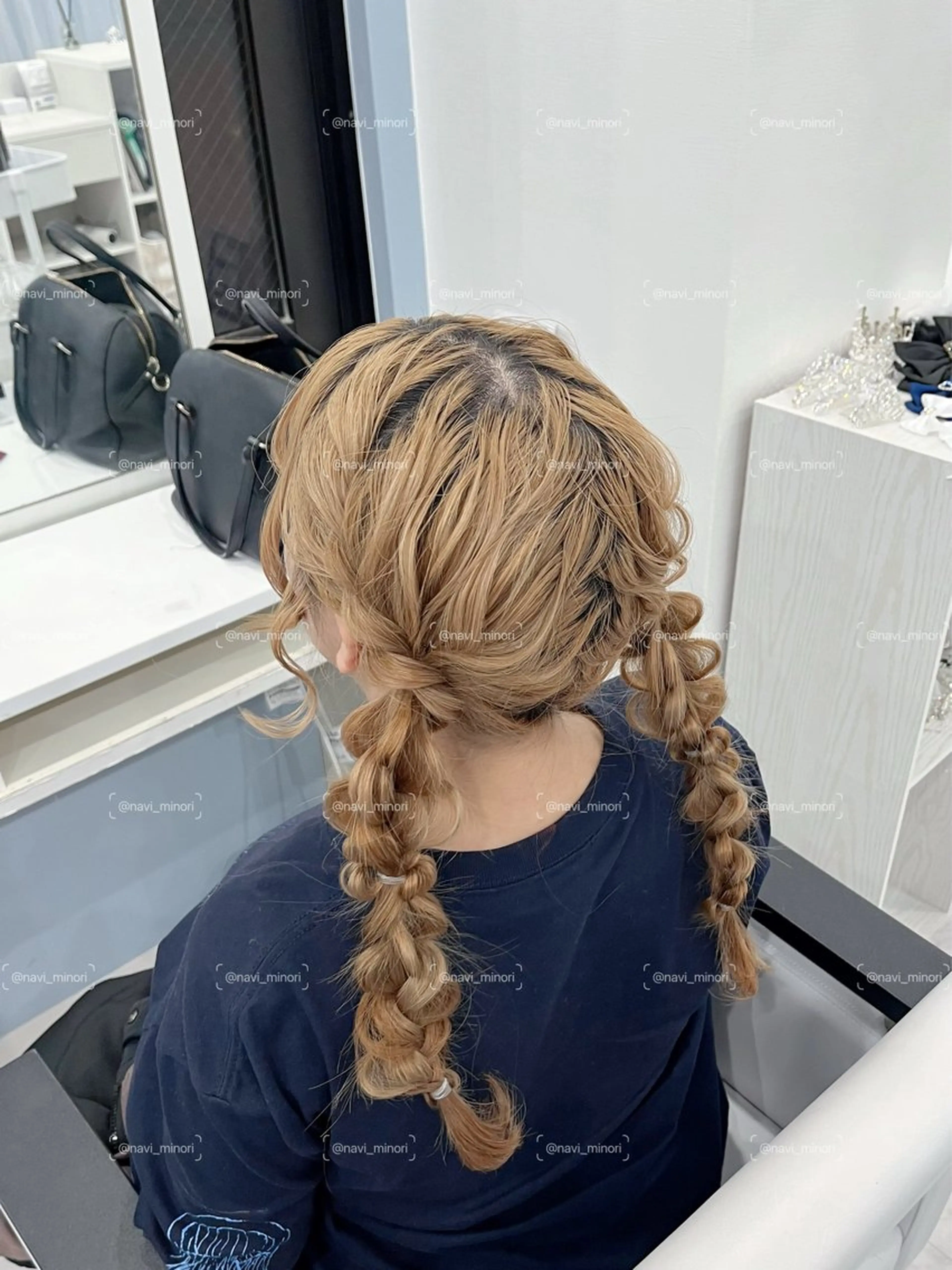 セミロング ヘアアレンジ Hairset minoriのヘアスタイル