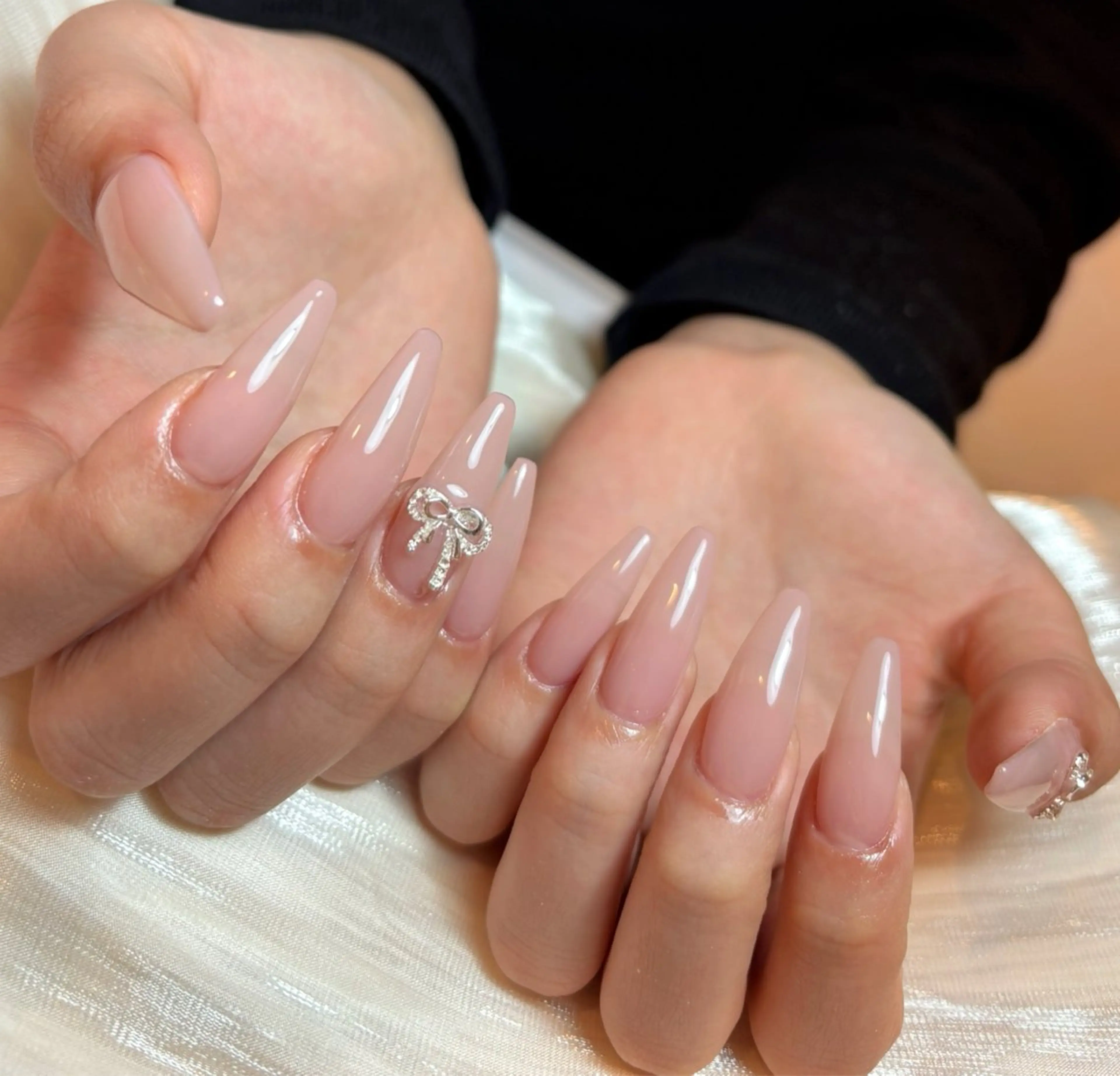 ネイル ハンドネイル EASEN 伊藤 深秋のネイルデザイン