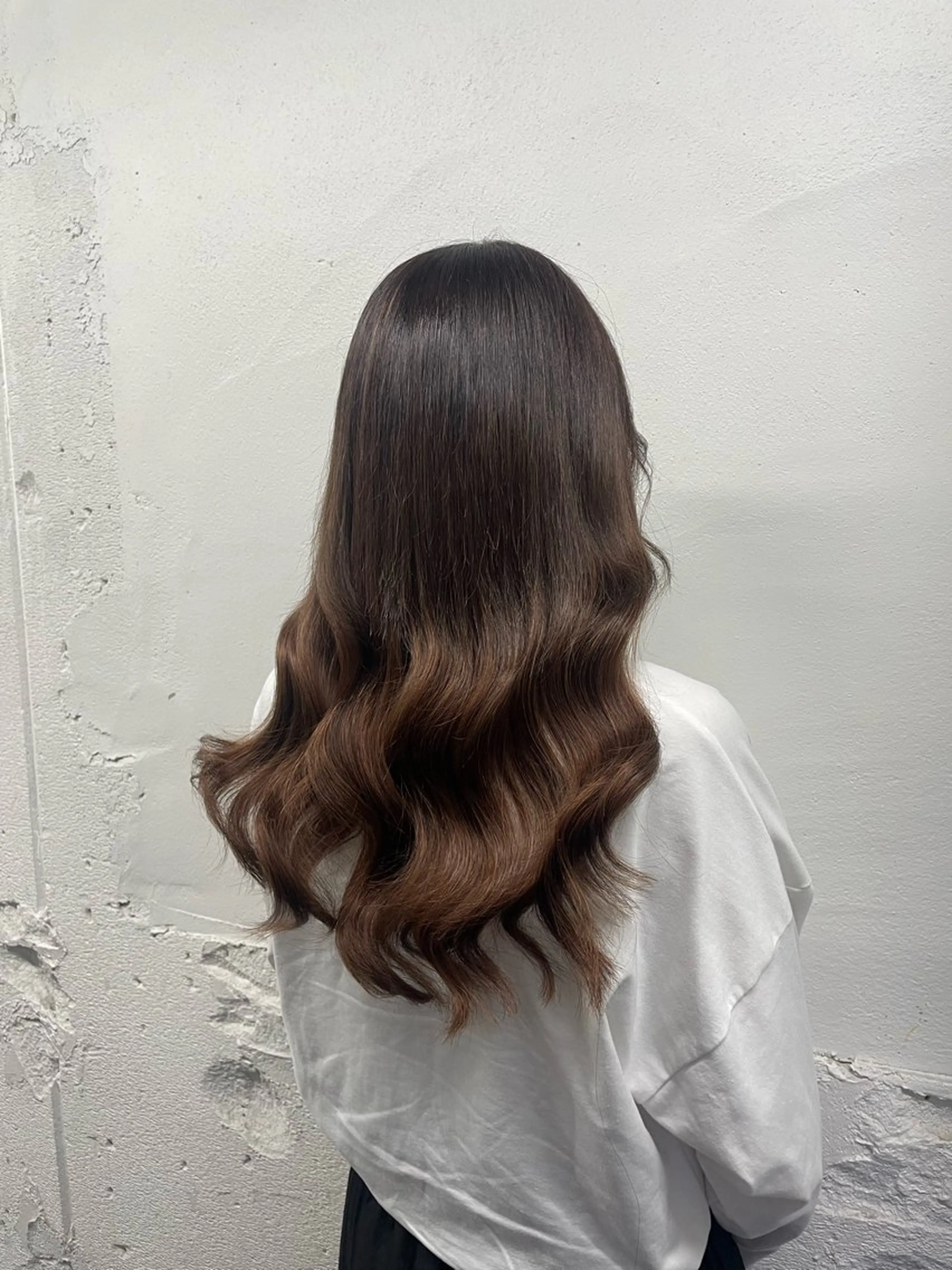 ロング カラー シールエクステ バレイヤージュ ミストバング ブラウンカラー ダークブラウン ヘアカラー エクステ 🧡艶髪ちゅるん髪 🫧🧡YUKI❄️のヘアスタイル