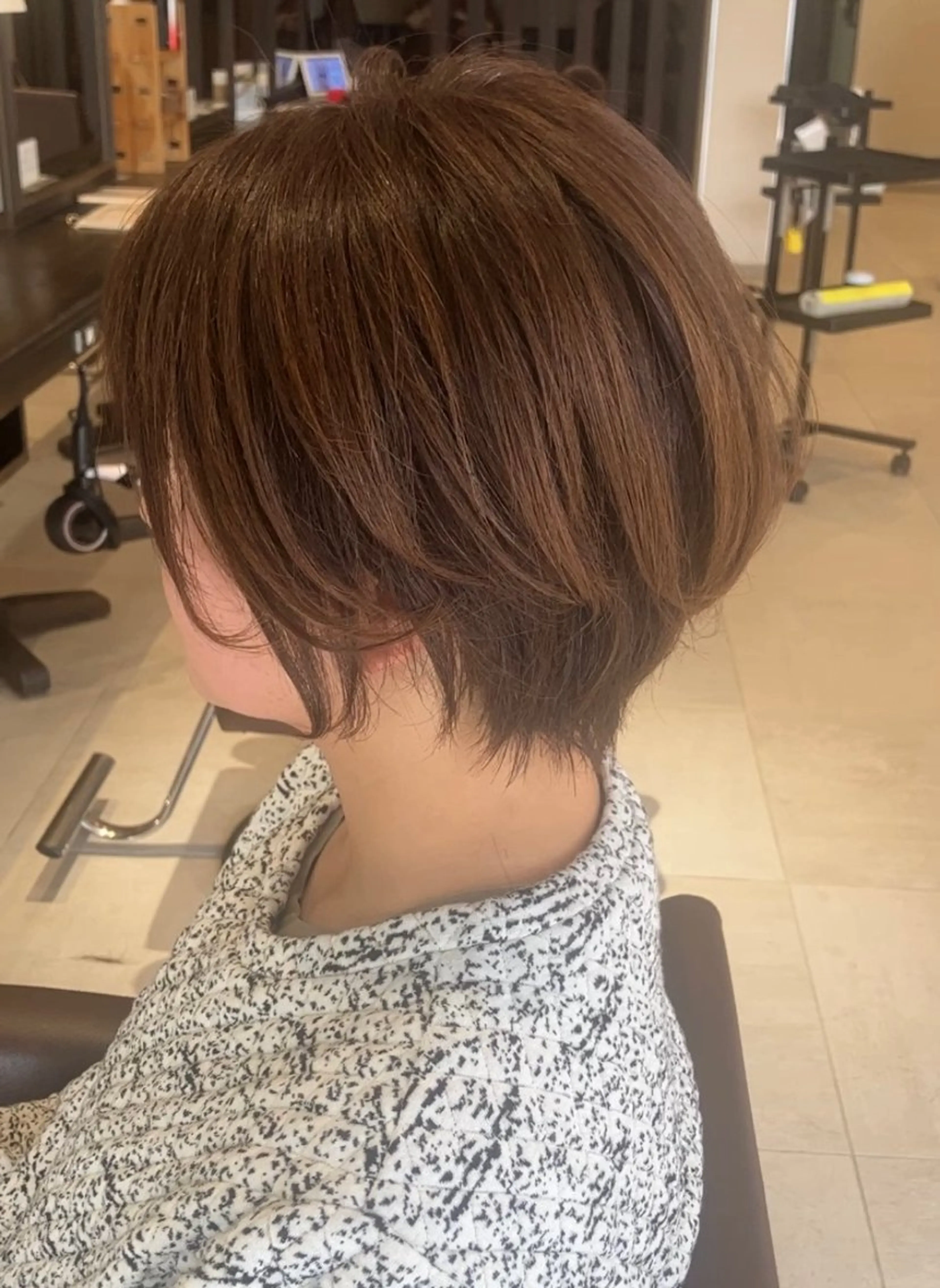 ショート 山田 みかのヘアスタイル