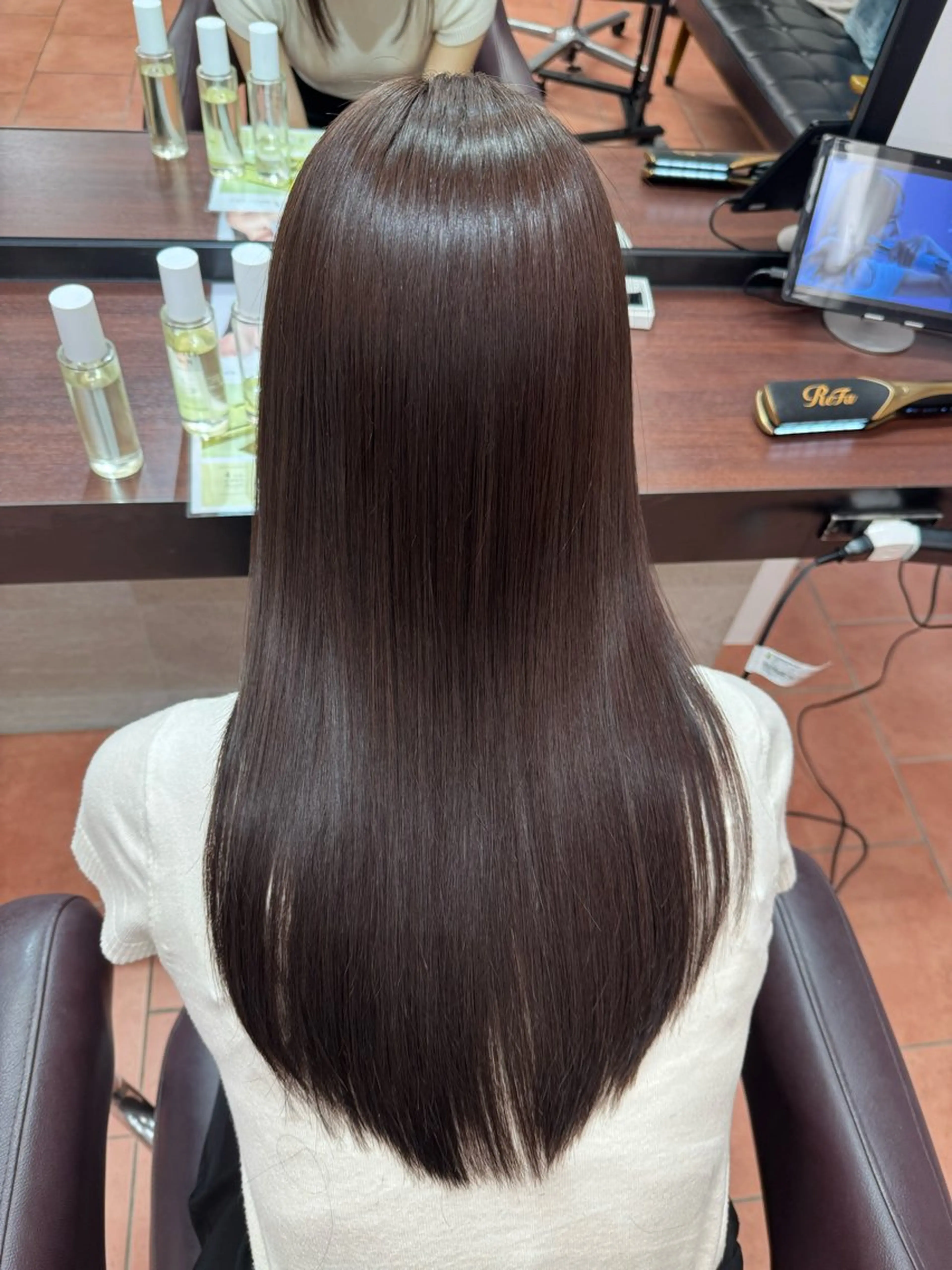 🌸新生活応援メニュー🌸艶感カラー(ブロー代込み)8,800円→5,280円の写真