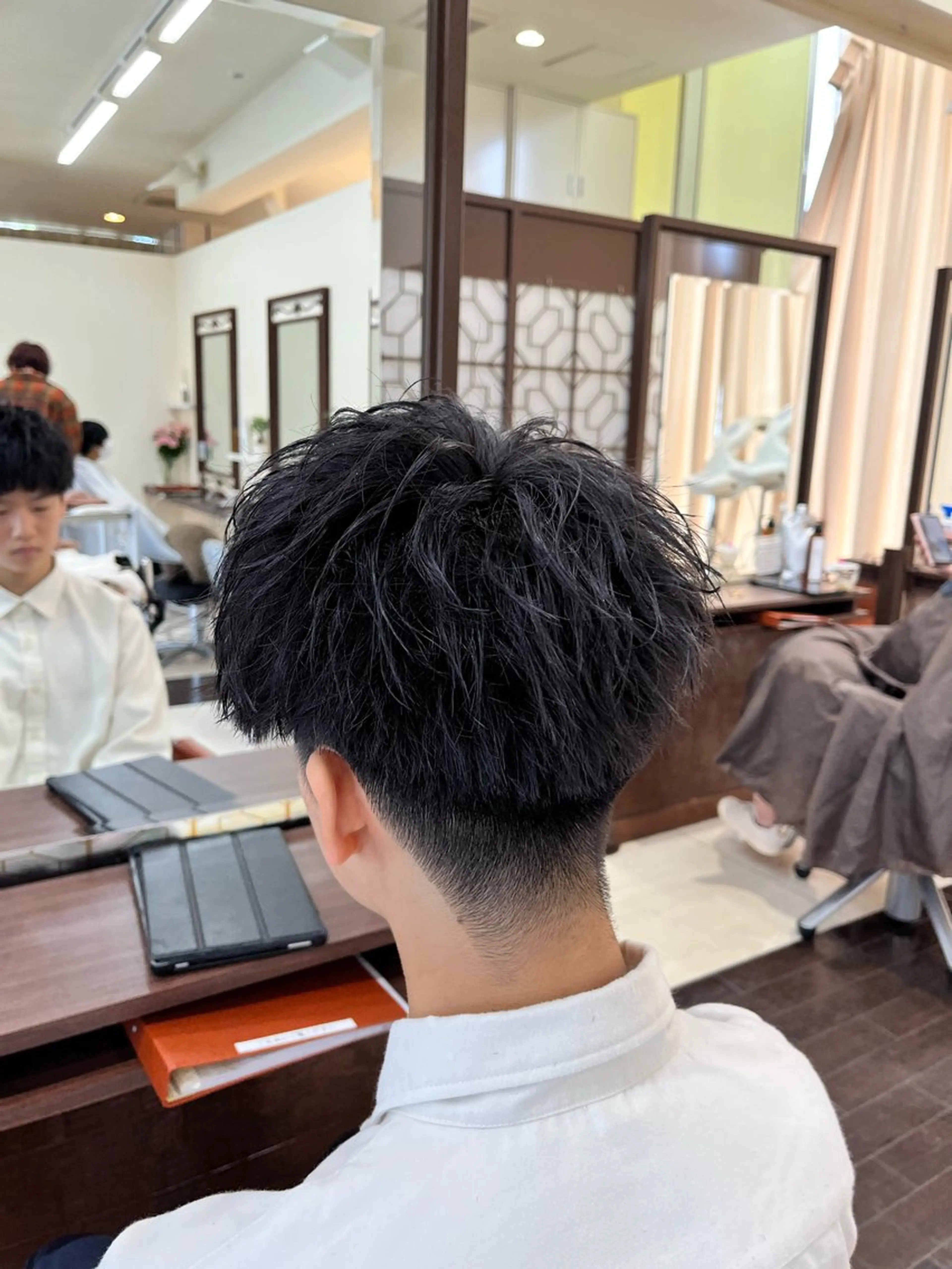 ショート メンズ マッシュ 刈り上げ 🧊メンズ特化🧊 高木航希のヘアスタイル