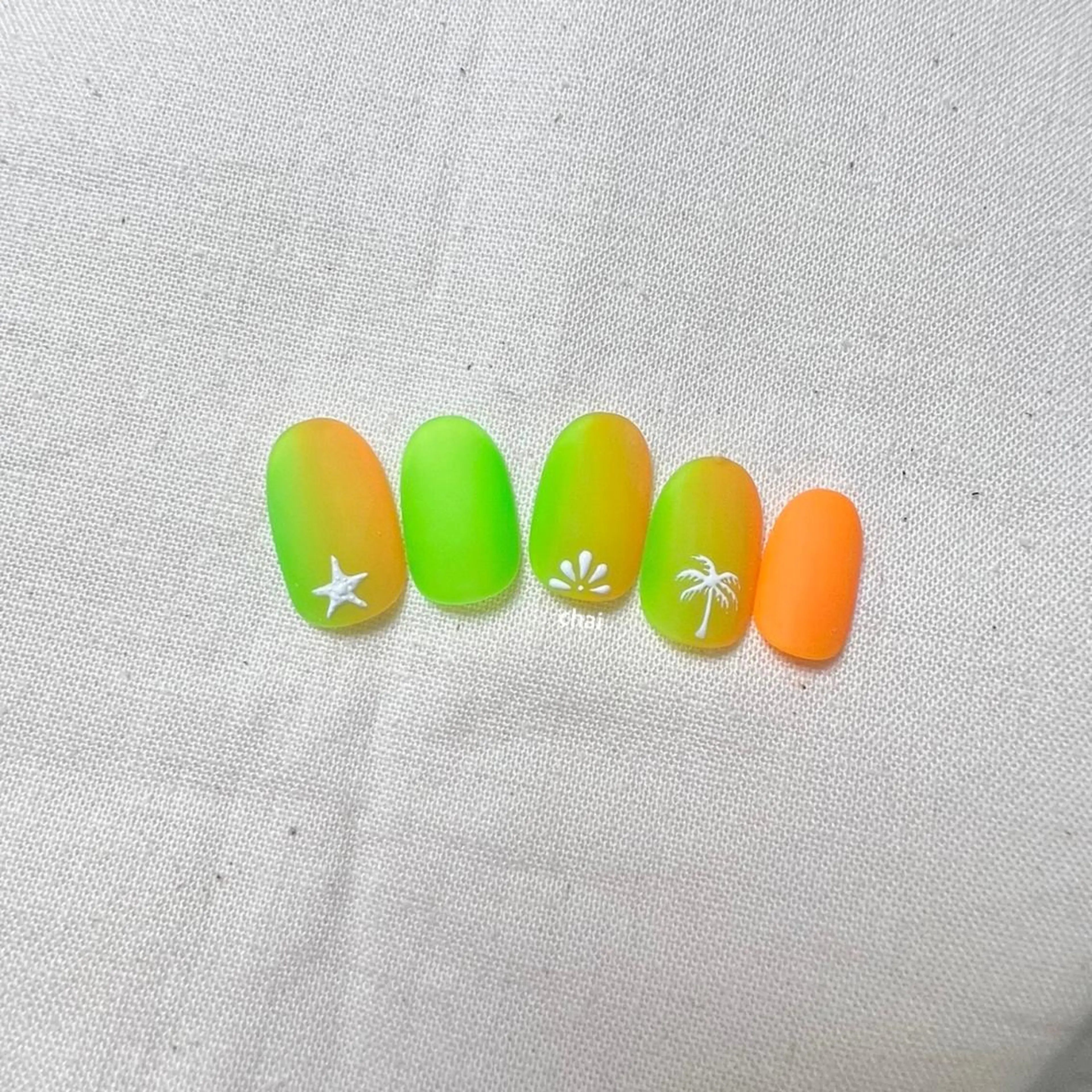 ネイル ハンドネイル 💅chainail _aiのネイルデザイン