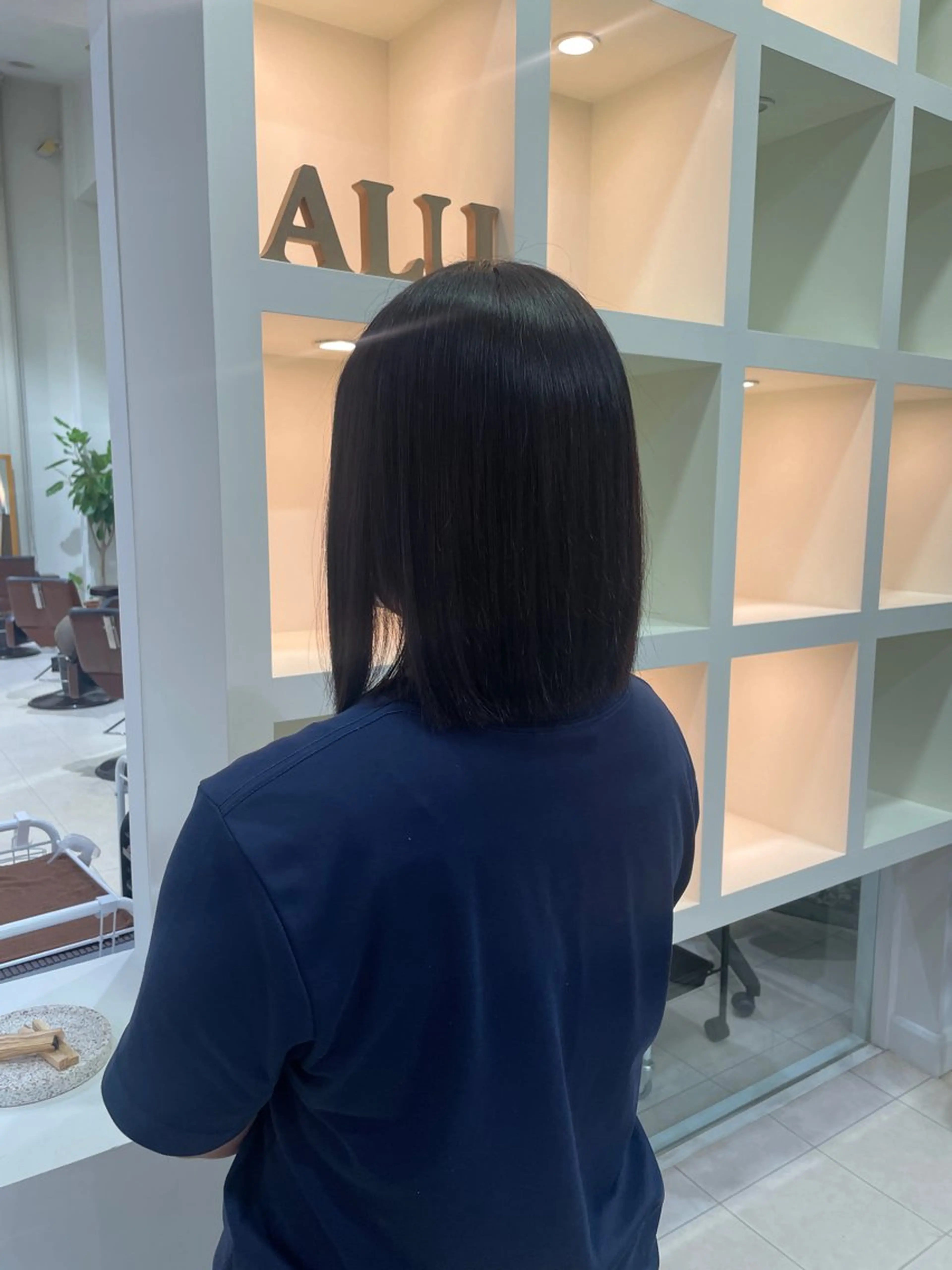 ショート カラー 透明感カラー マキノ キョウカのヘアスタイル