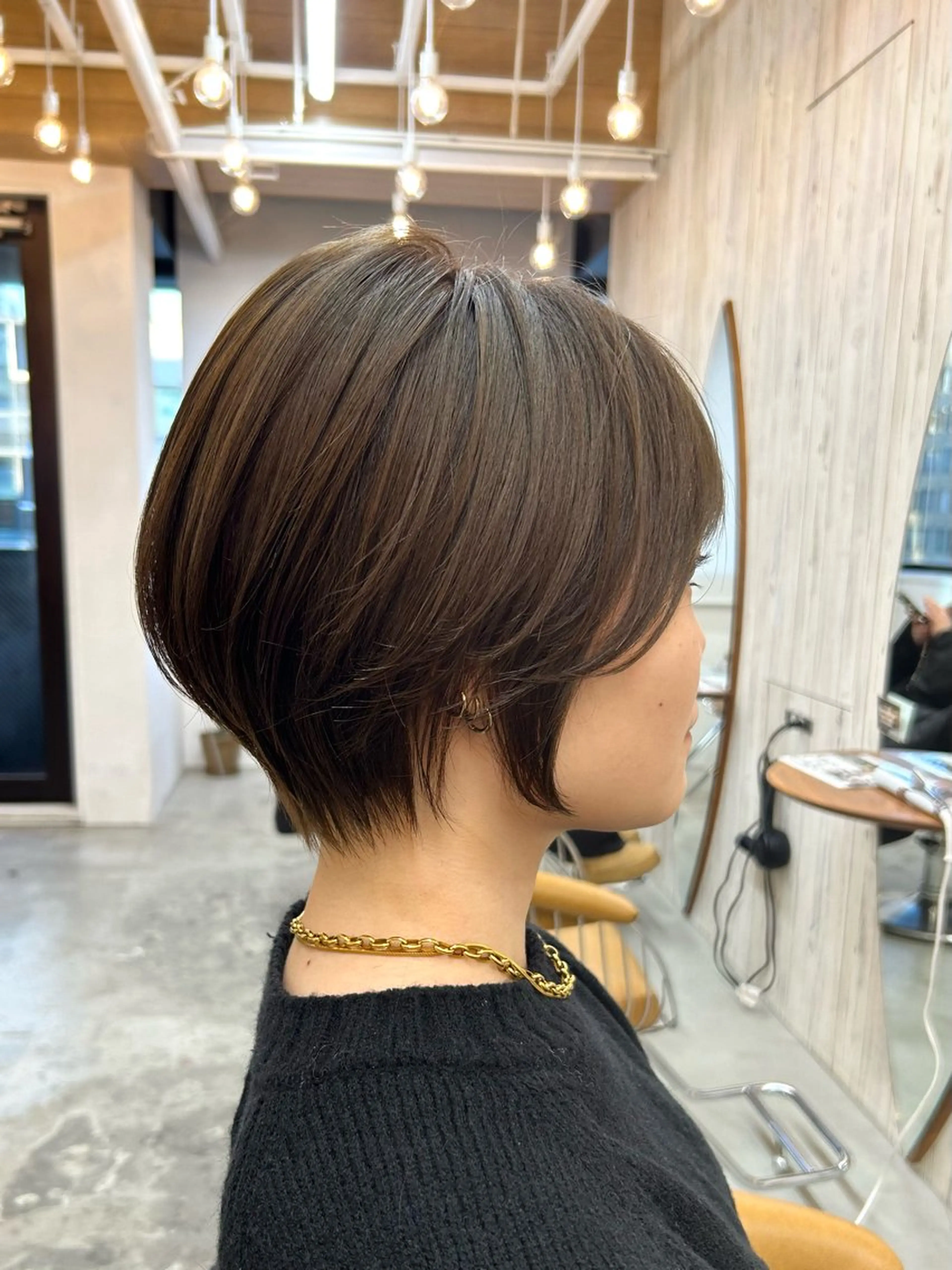 ショート カット ヘアカラー トリートメント 🩵縮毛矯正/ブリー チ/髪質改善/いつかのヘアスタイル