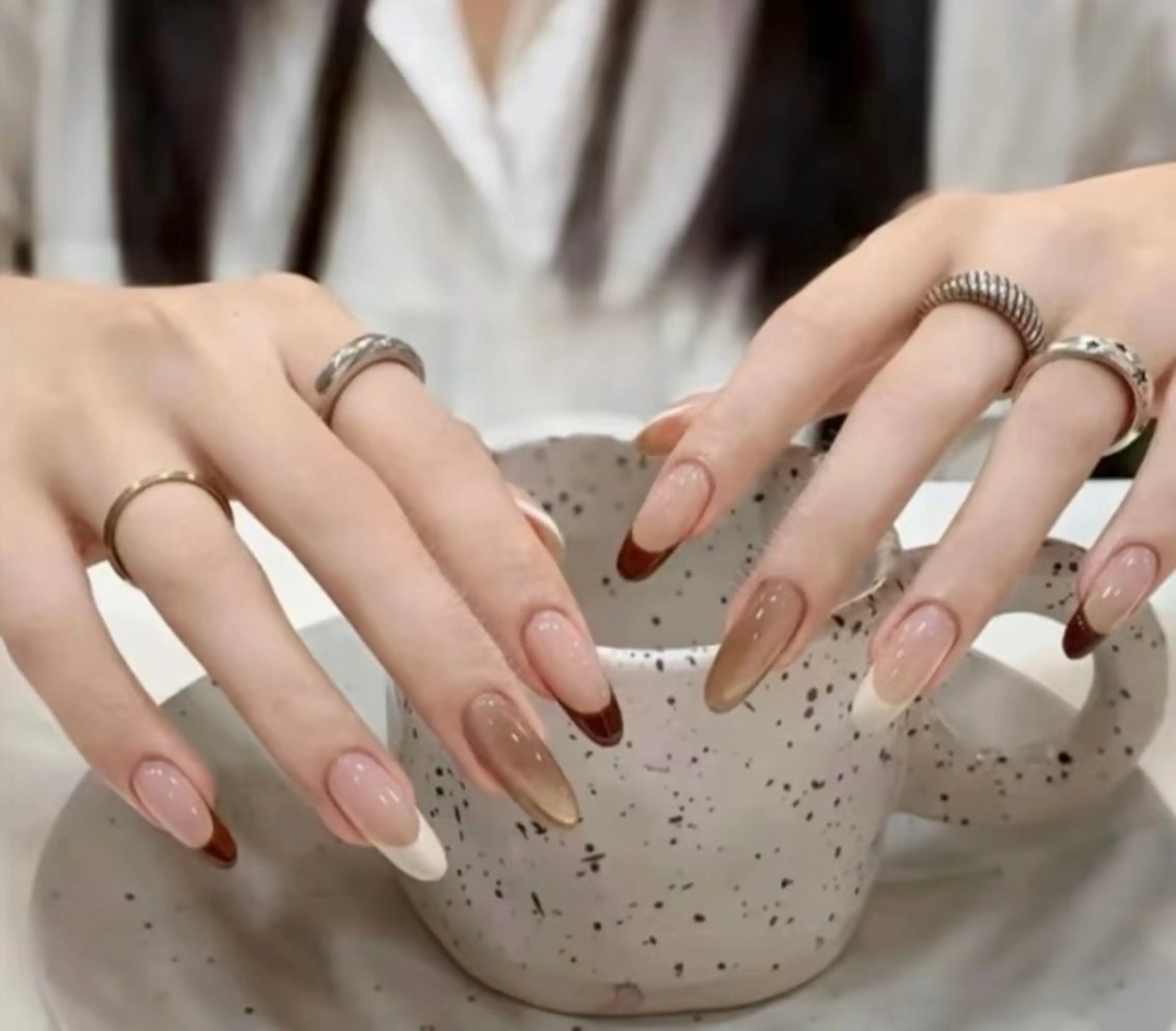 ネイル ハンドネイル H3 Nail Tsuki🦋💙のネイルデザイン