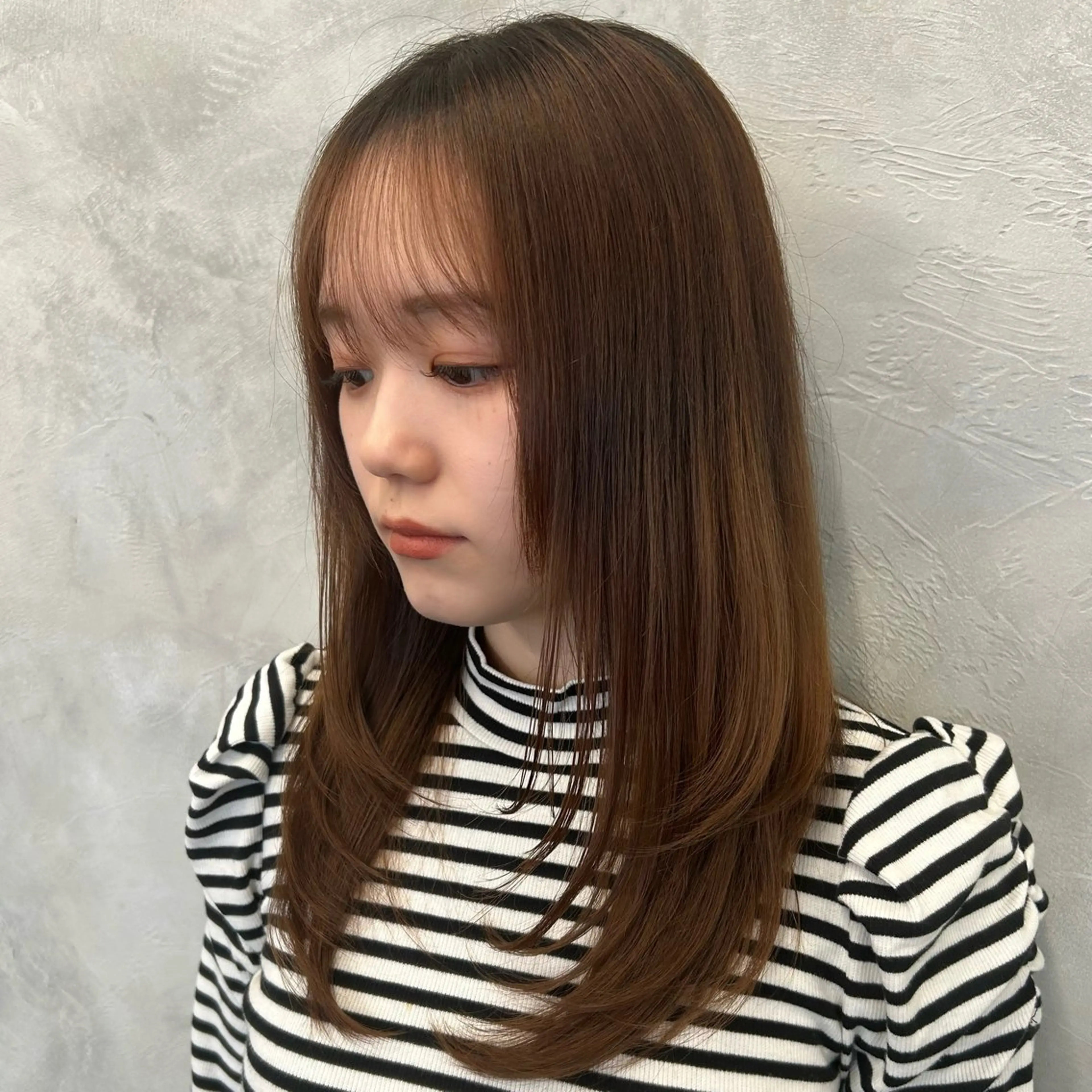 ロング レイヤーカット カット 松川ヒナ｜韓国レイヤ /耳つぼジュエリーのヘアスタイル