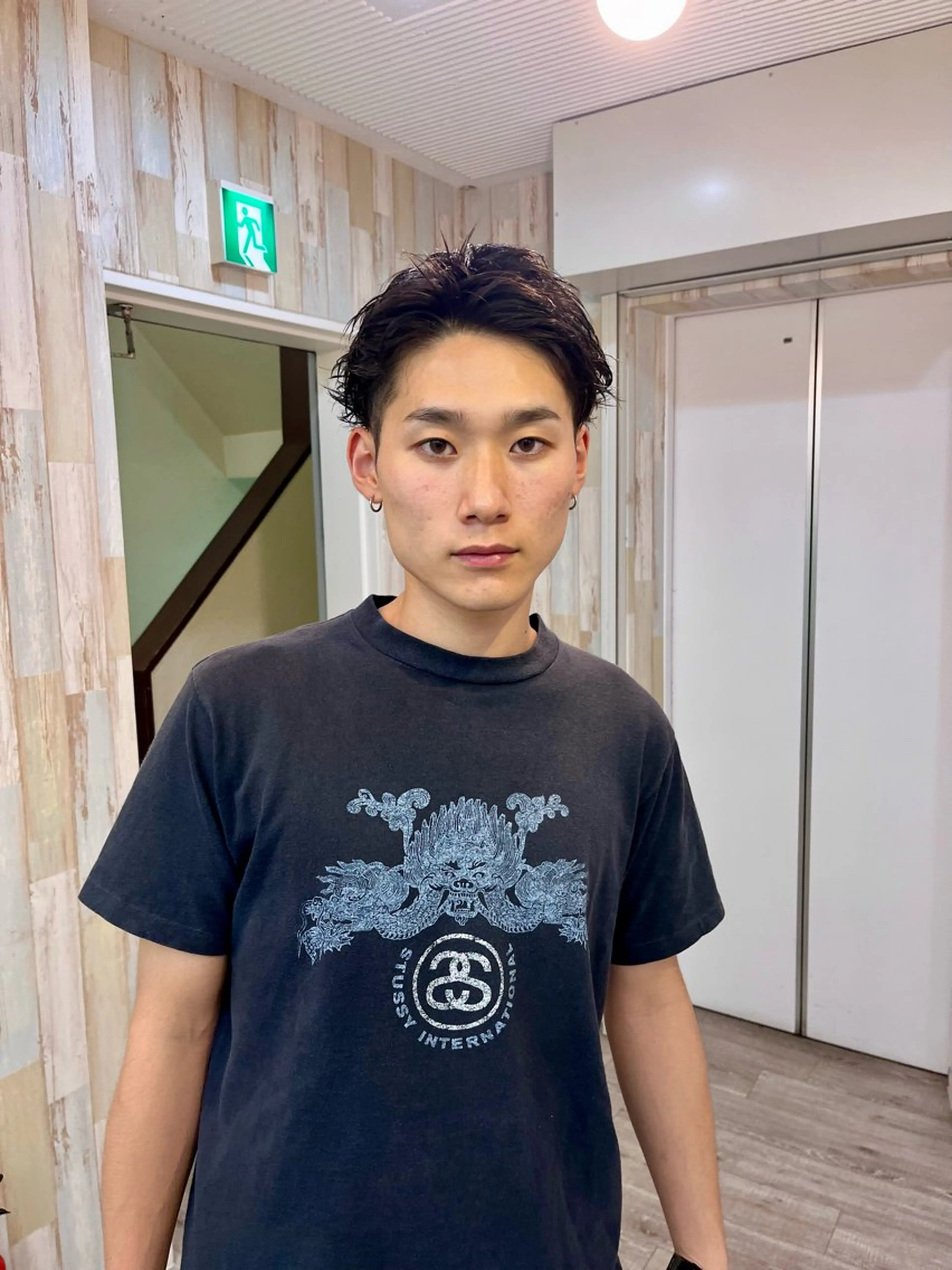 メンズ RIKU⚡️毛流れ ヘア×眉ワックスのヘアスタイル