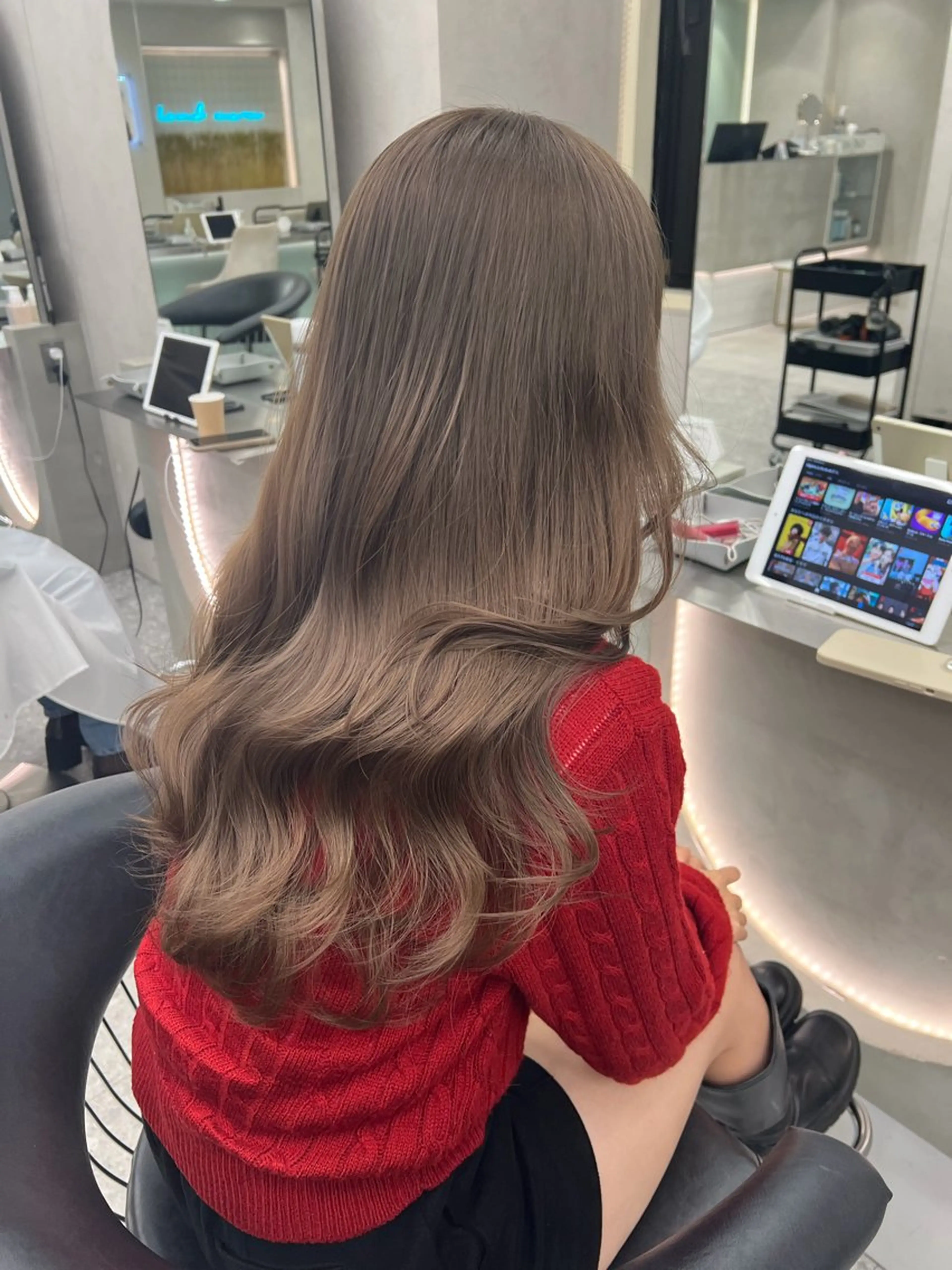 ロング カット ヘアカラー トリートメント 博多ベージュ 🐻松井傑のヘアスタイル