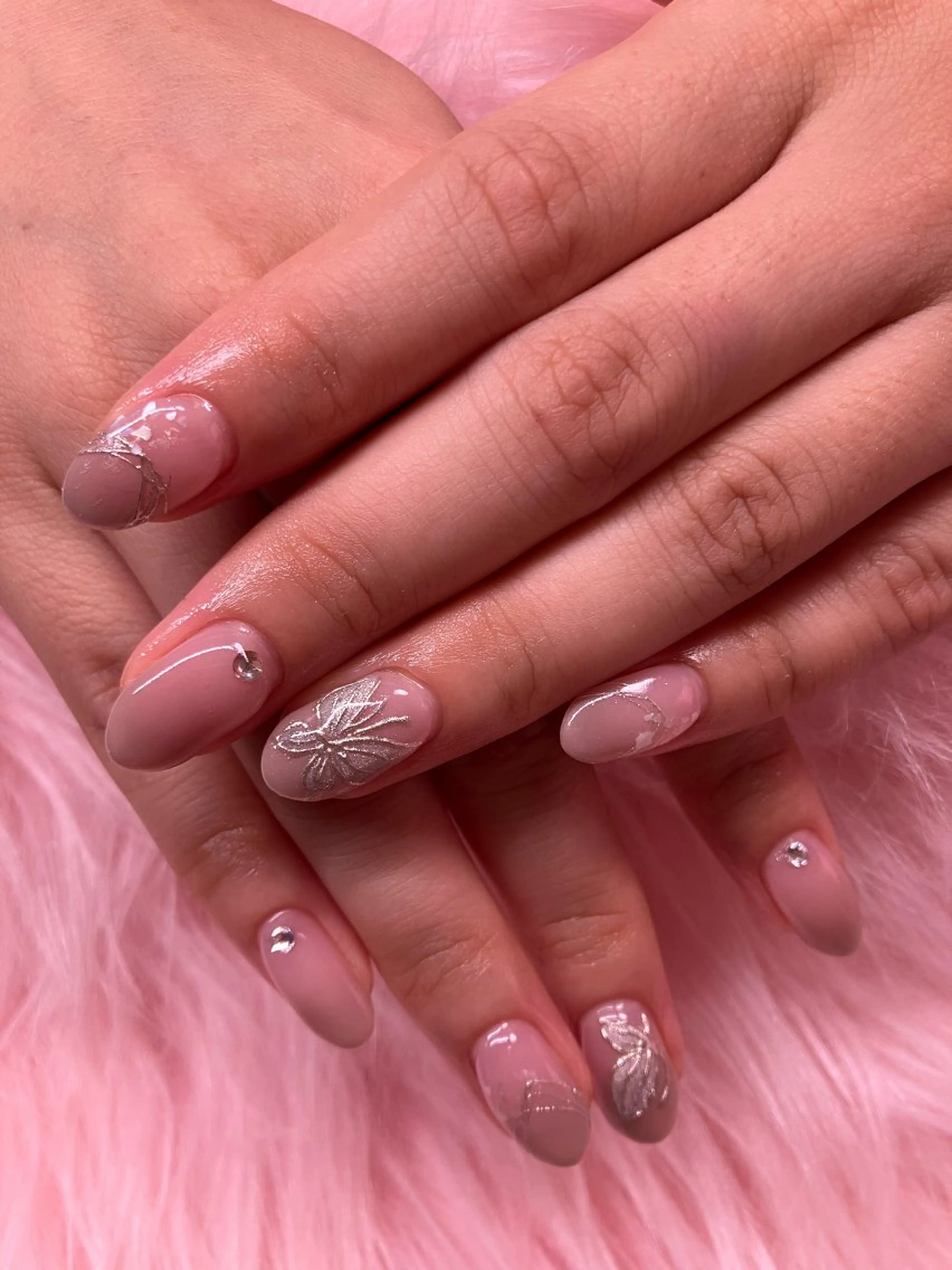 ネイル rukianail 新里のネイルデザイン