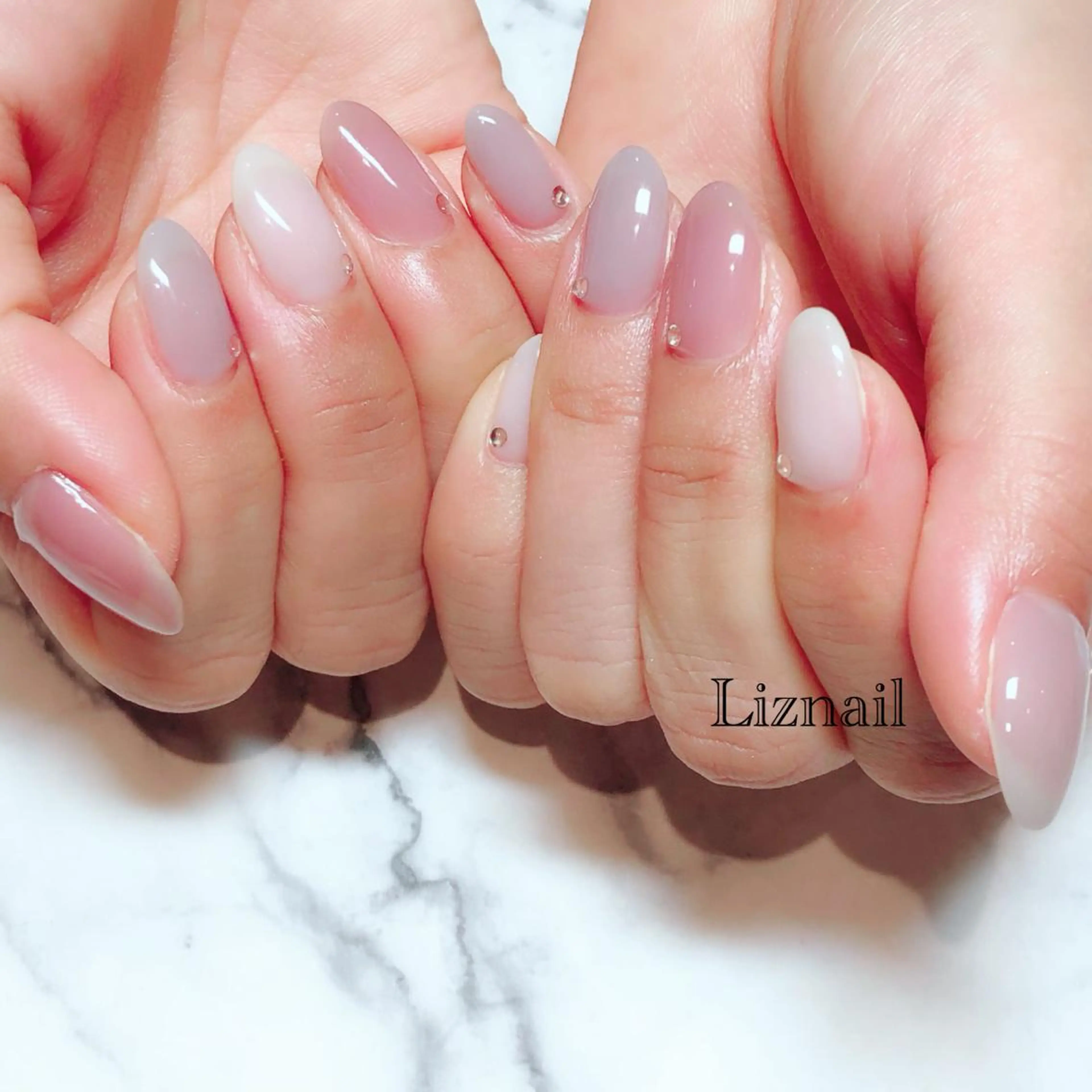 ネイル ストーンネイル ハンドネイル Rawr / saoriのネイルデザイン