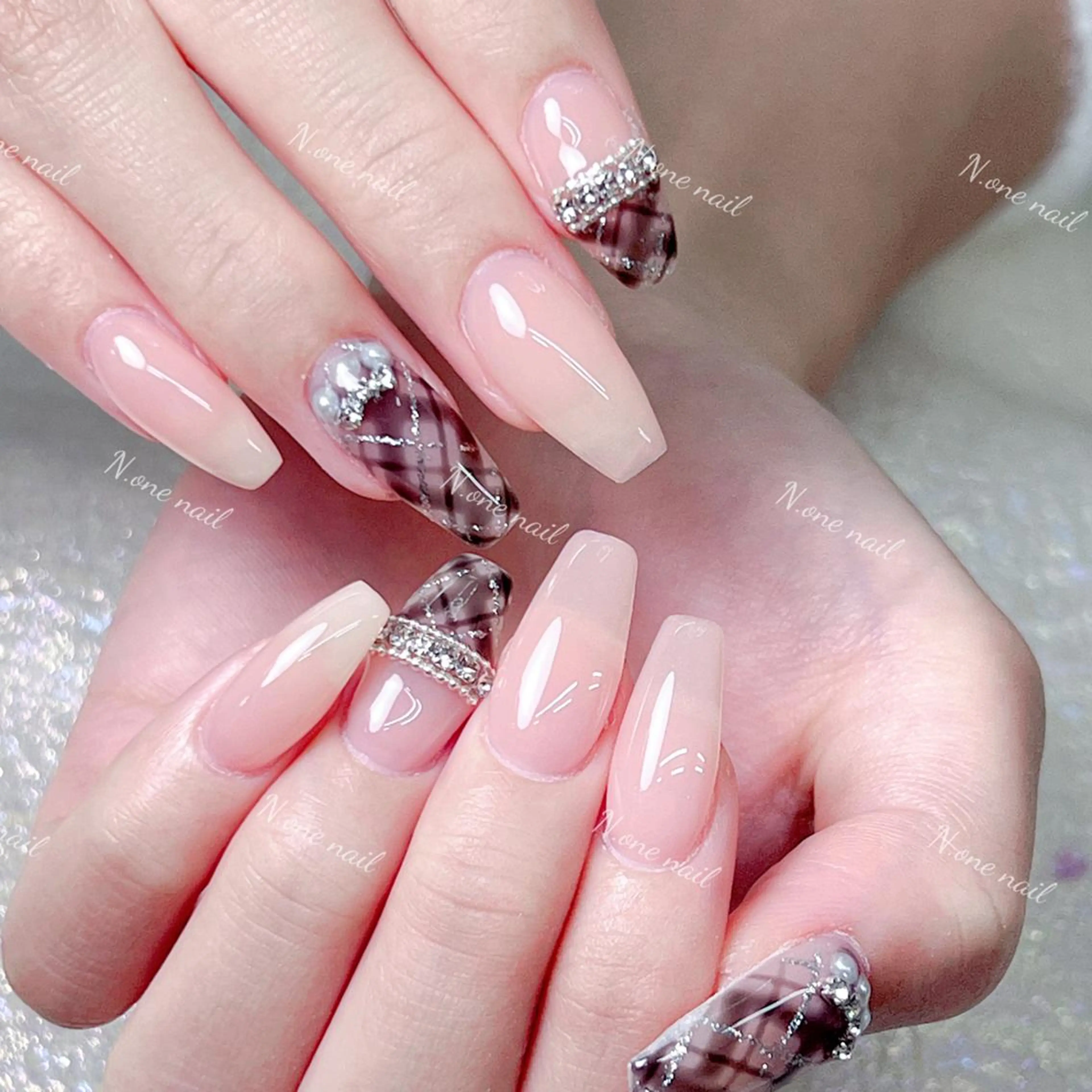 ネイル N.one 🎀saki💅のネイルデザイン