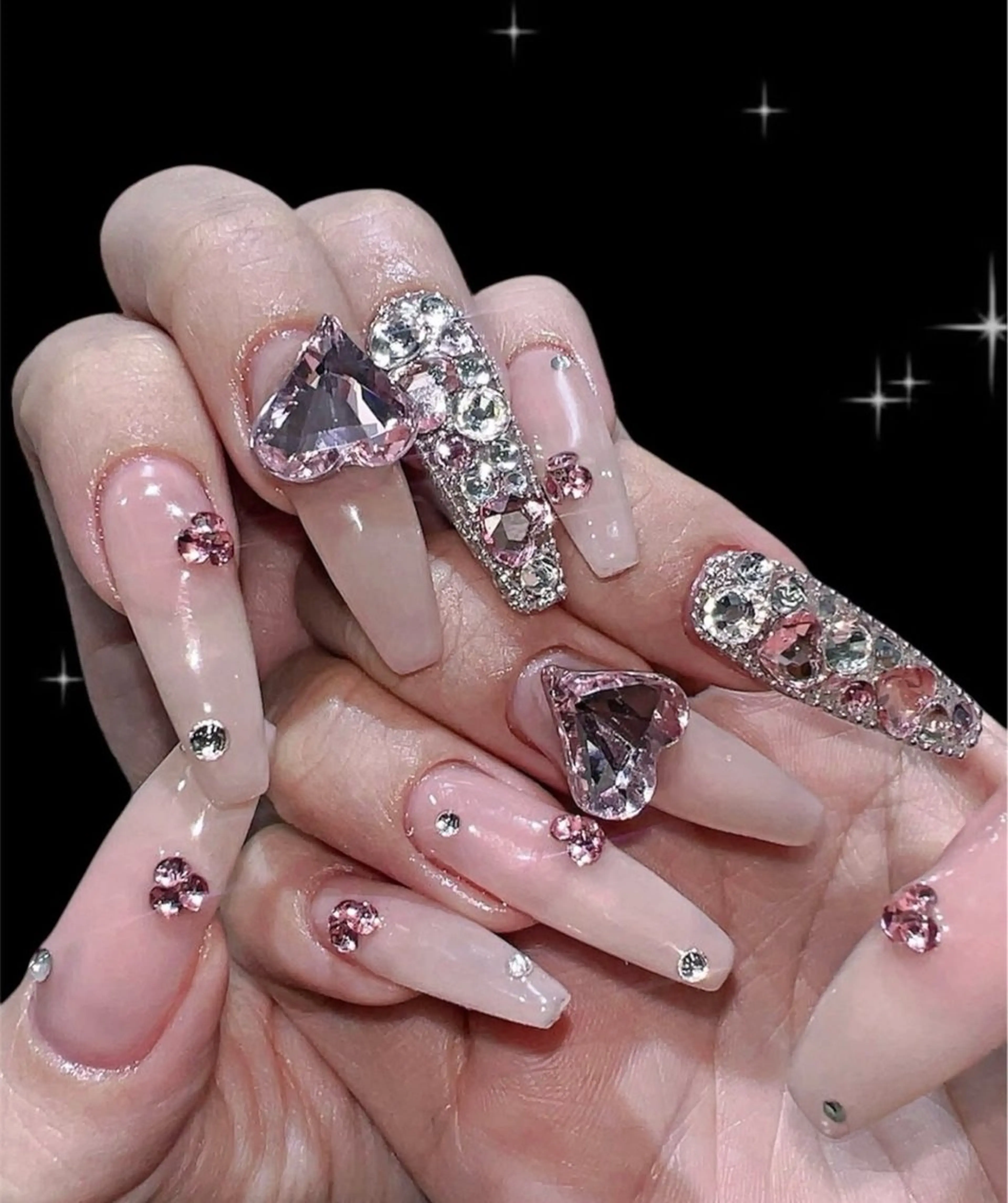 ネイル グラデーション キラキラネイル ワンカラーネイル 冬ネイル Jenn Nail Salonのネイルデザイン