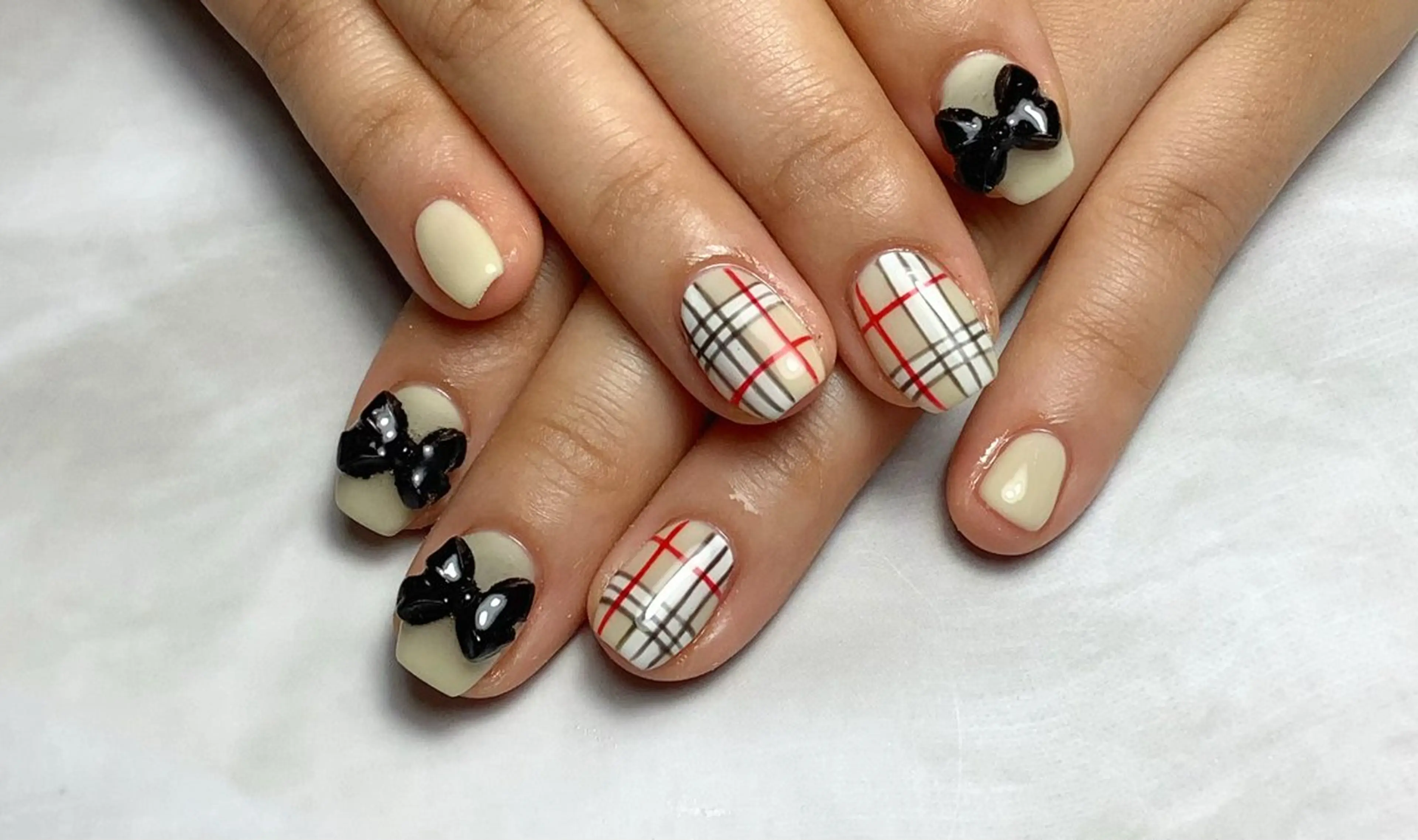 ネイル ネイルサロン Bebeのネイルデザイン