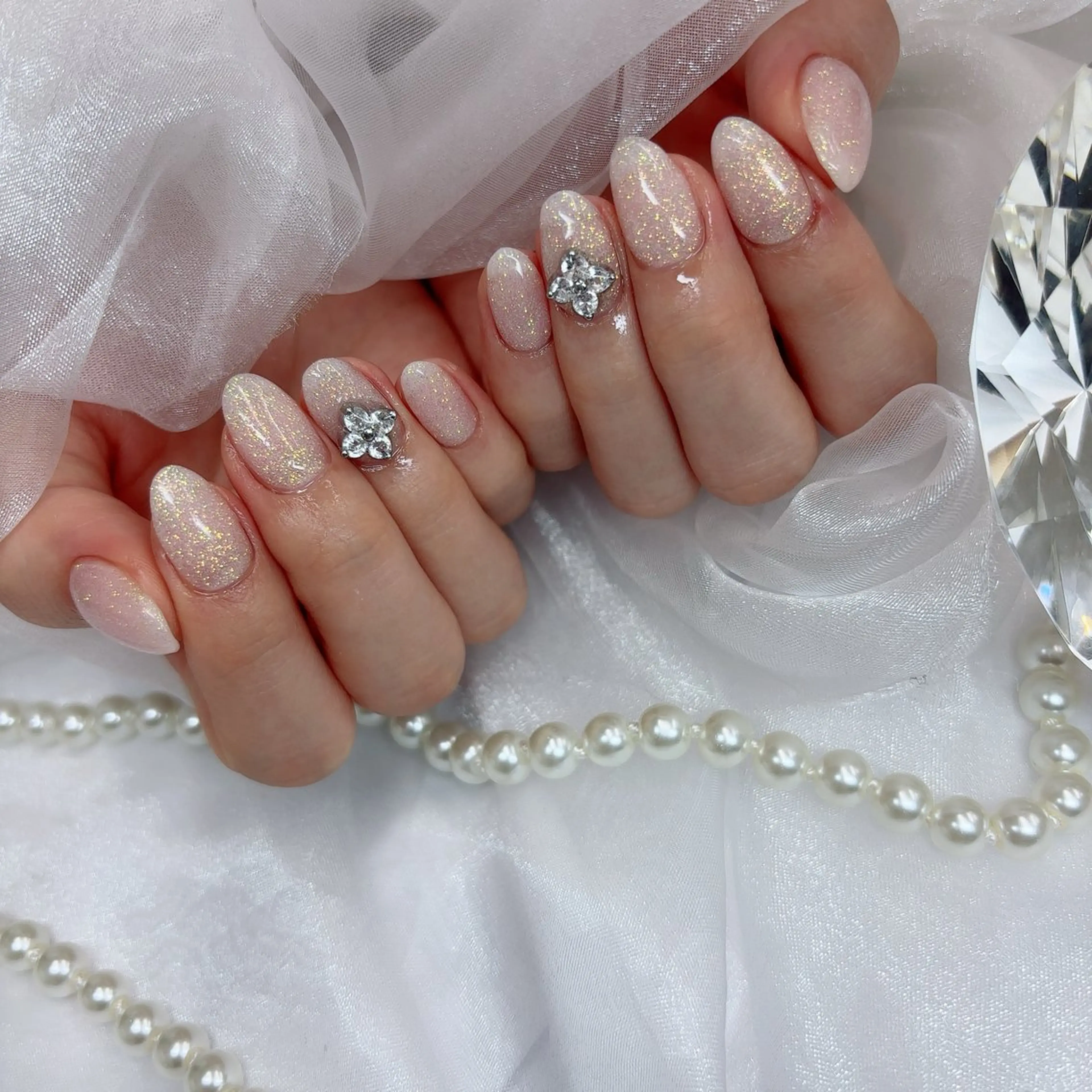 ネイル オーロラネイル フットネイル フレンチネイル ガラスフレンチ 氷ネイル・うるうるネイル ハンドネイル Lance nailのネイルデザイン