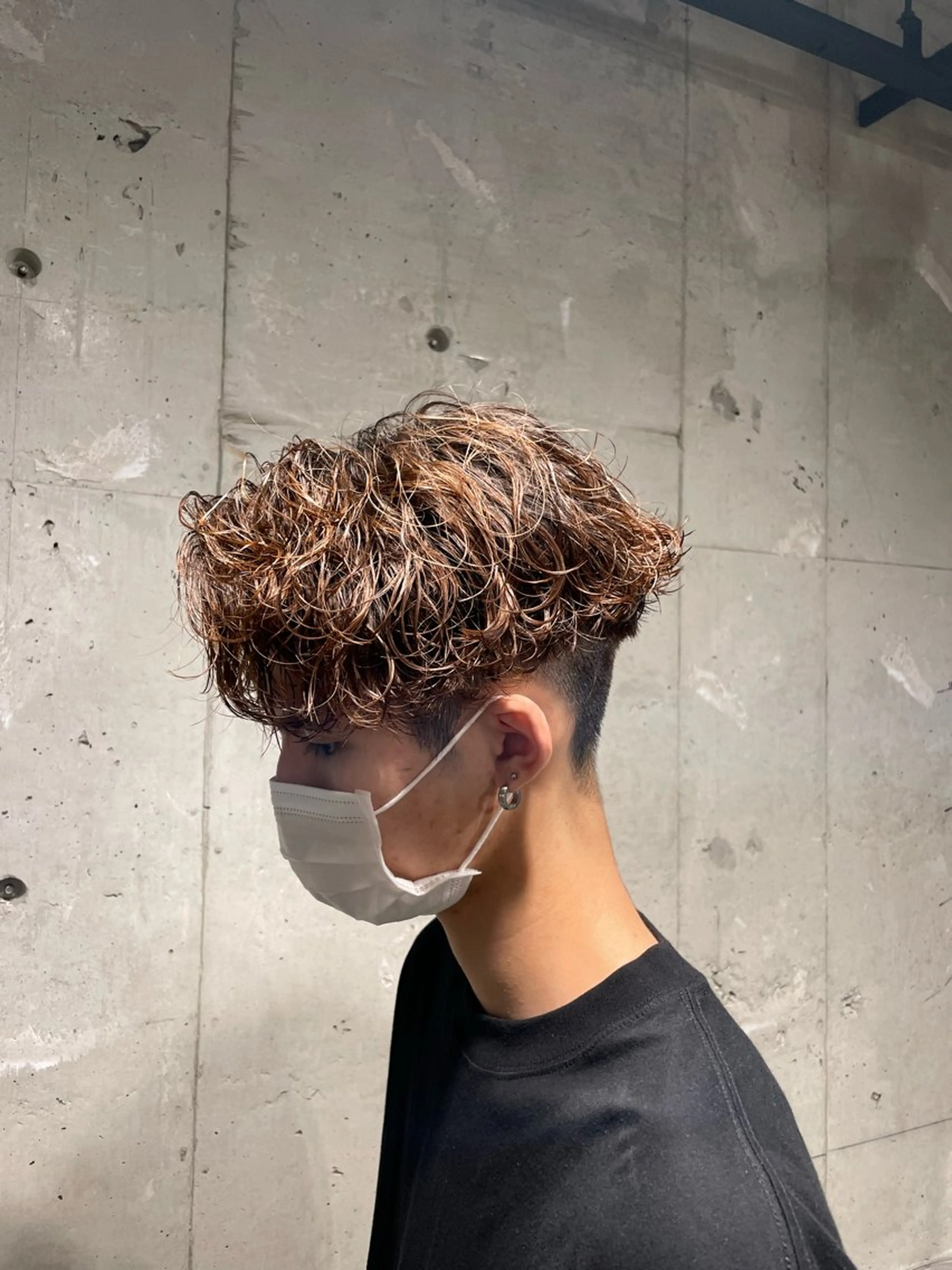 ミディアム パーマ メンズ ヘアカラー ヘッドスパ ヘアセット 艶髪/透明感🪽 DISCO🪽のヘアスタイル