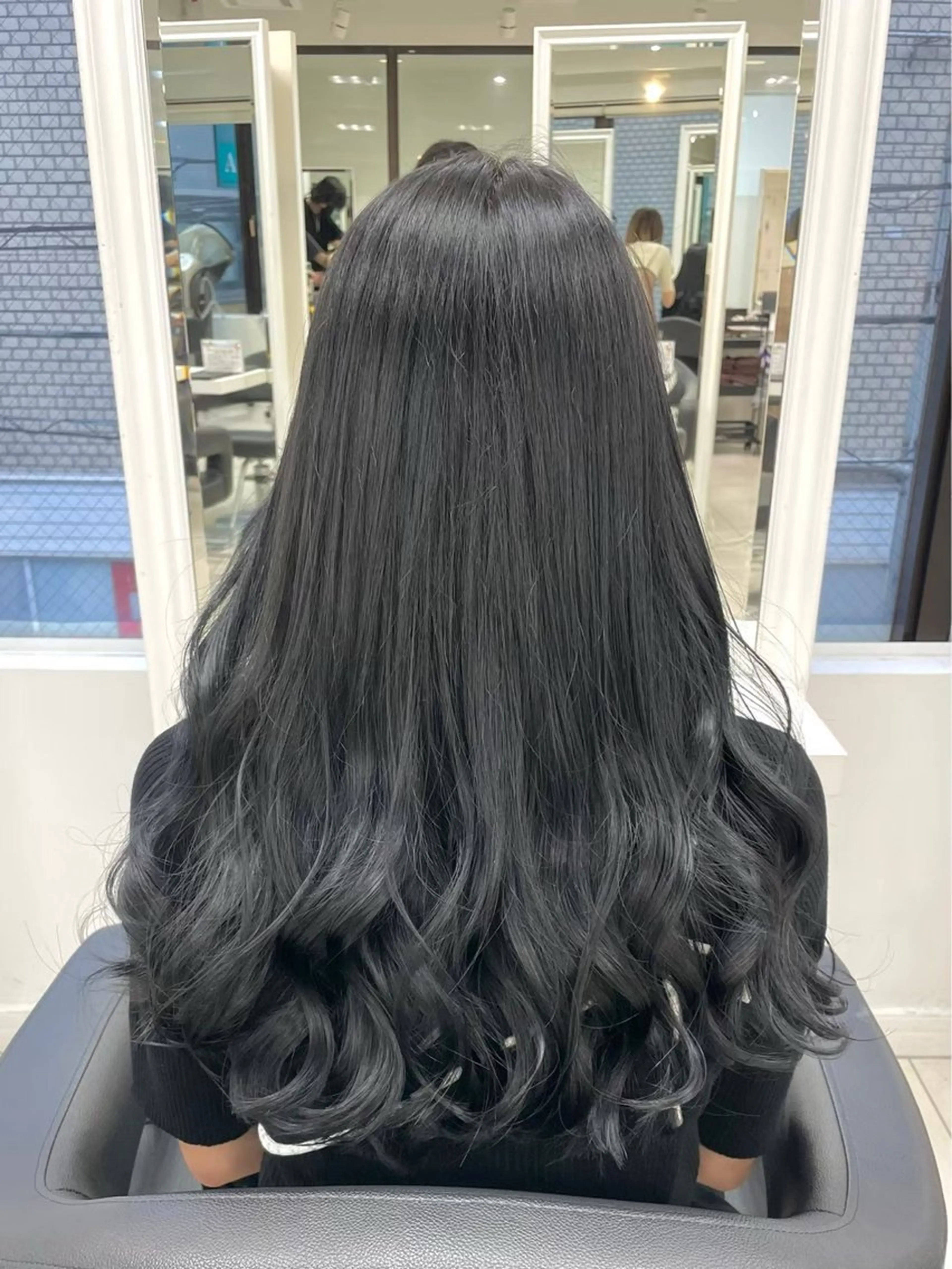 ロング カラー 🦋艶髪縮毛矯正 CoCo.🦋のヘアスタイル