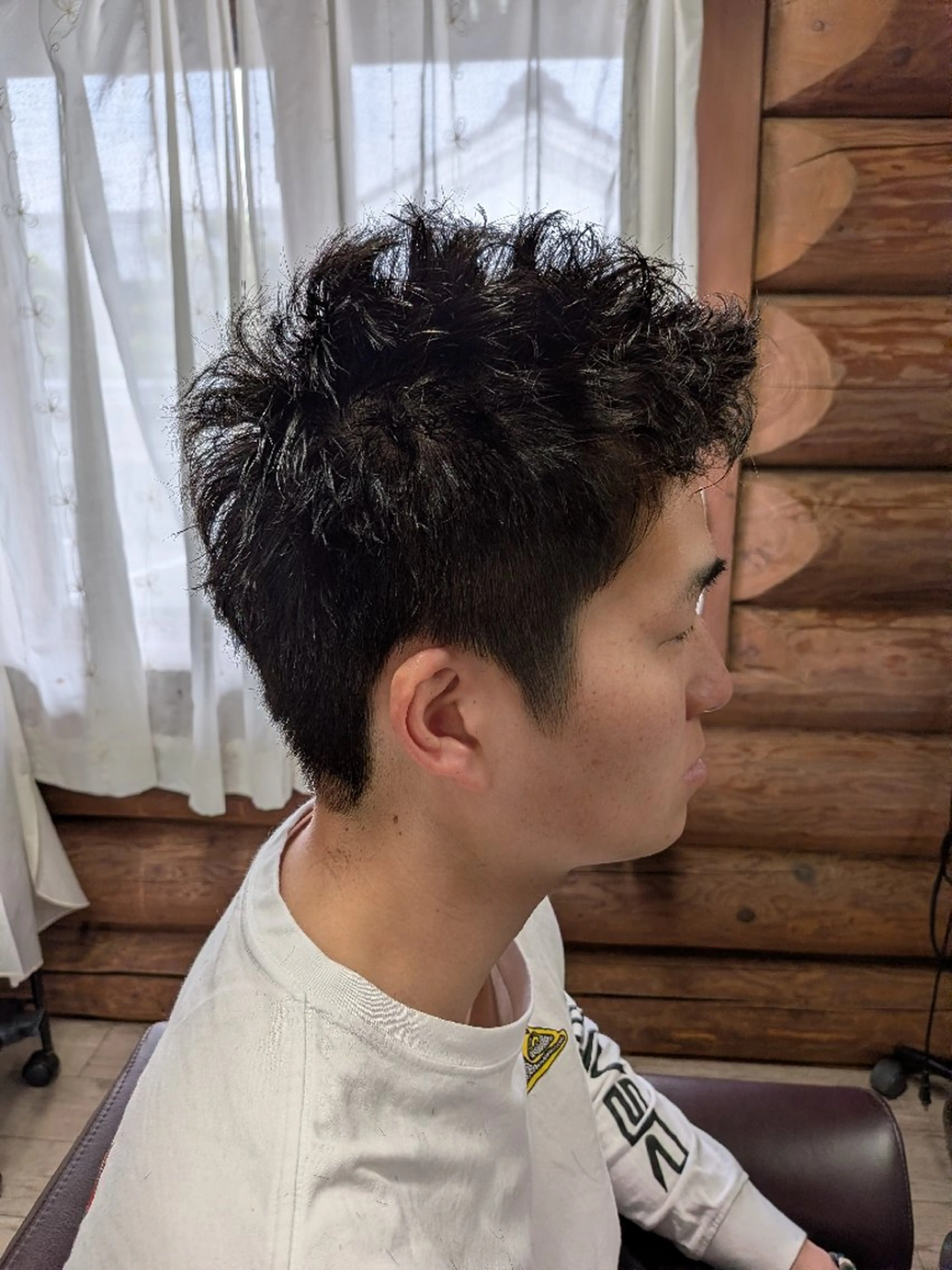 ショート パーマ メンズ メンズパーマ カット パーマ 本田 圭輔のヘアスタイル