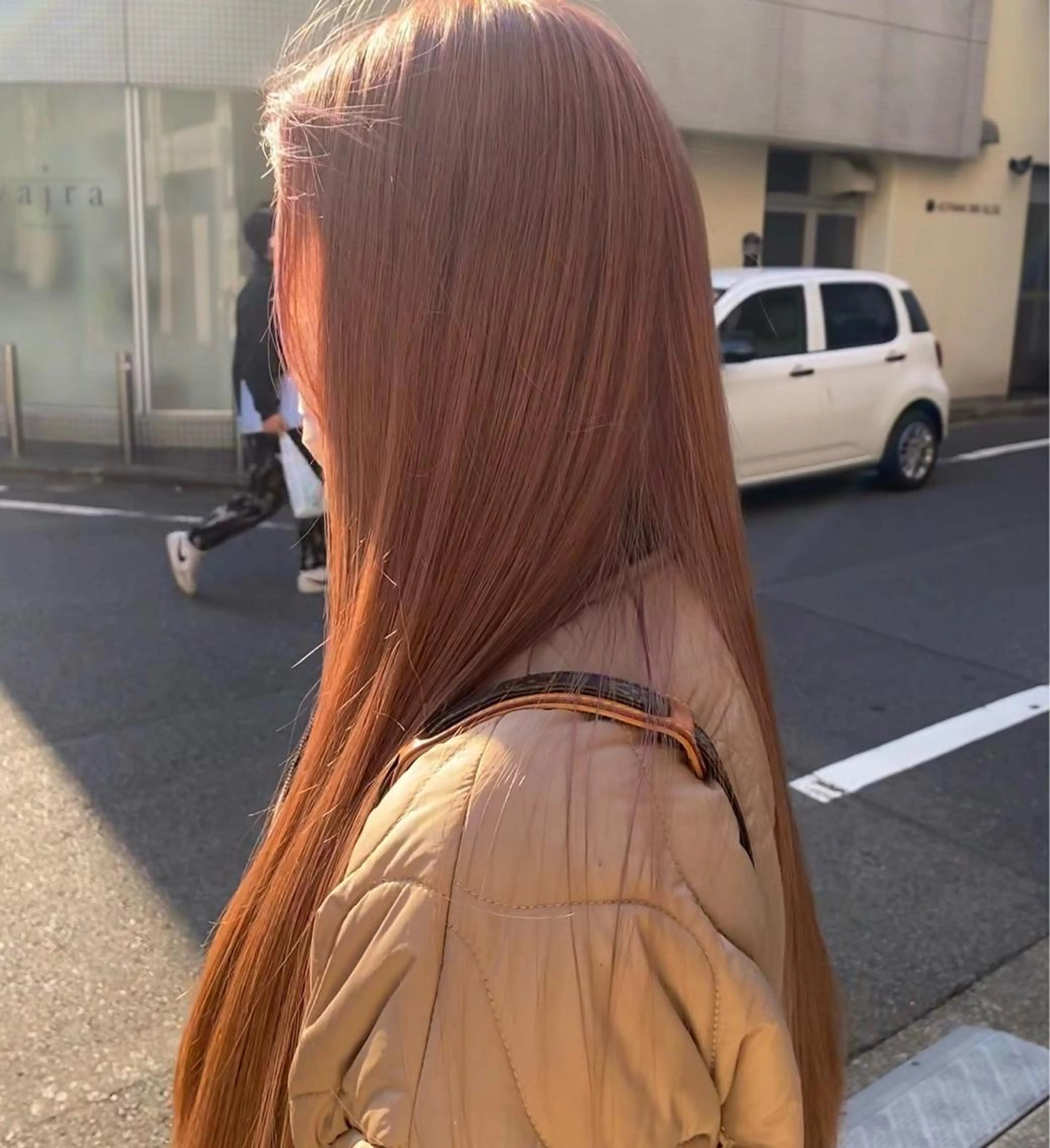 ロング カラー ベージュカラー ピンクカラー ピンクベージュ ハイトーン/デザイン hirokiのヘアスタイル