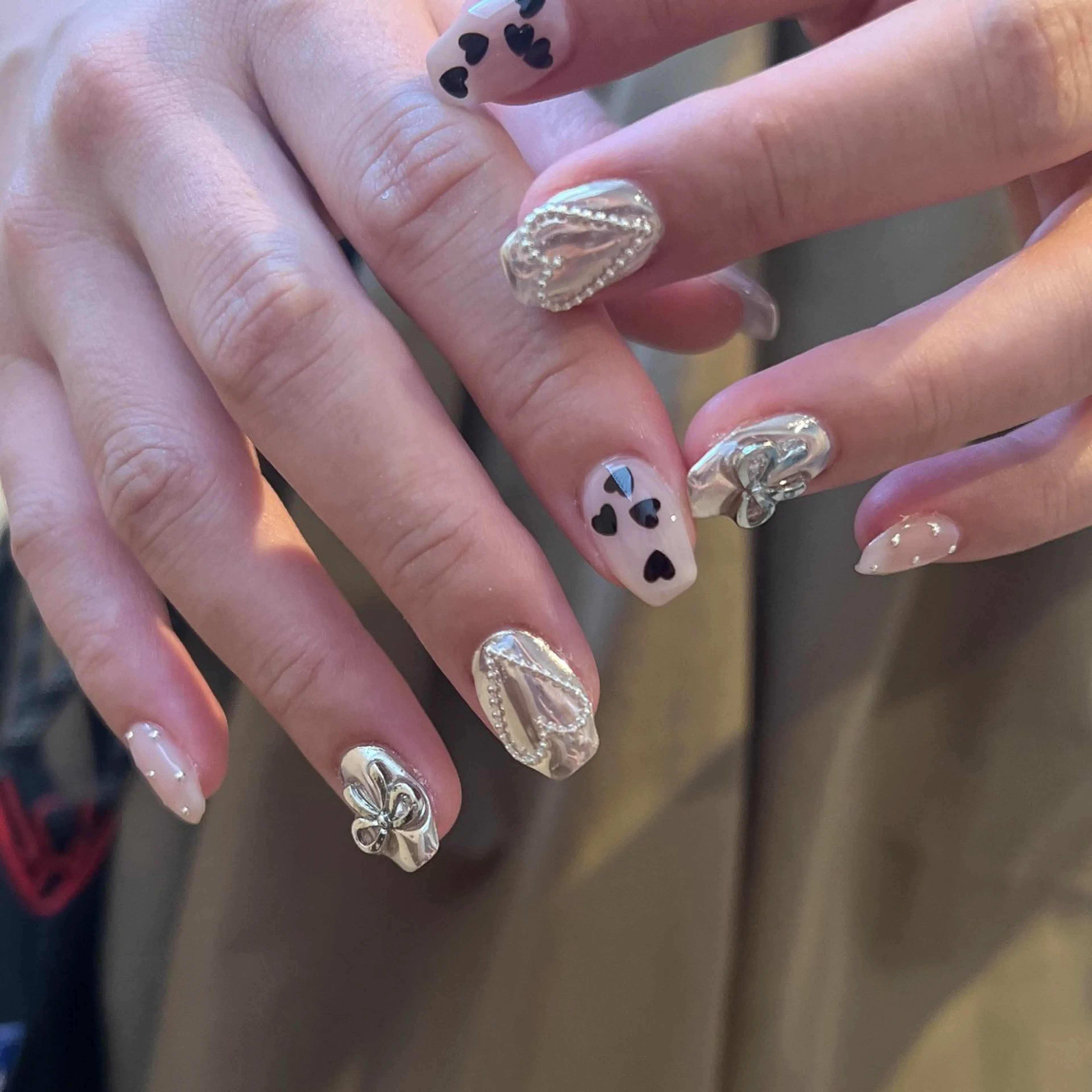 ネイル nailsalon ULLのネイルデザイン