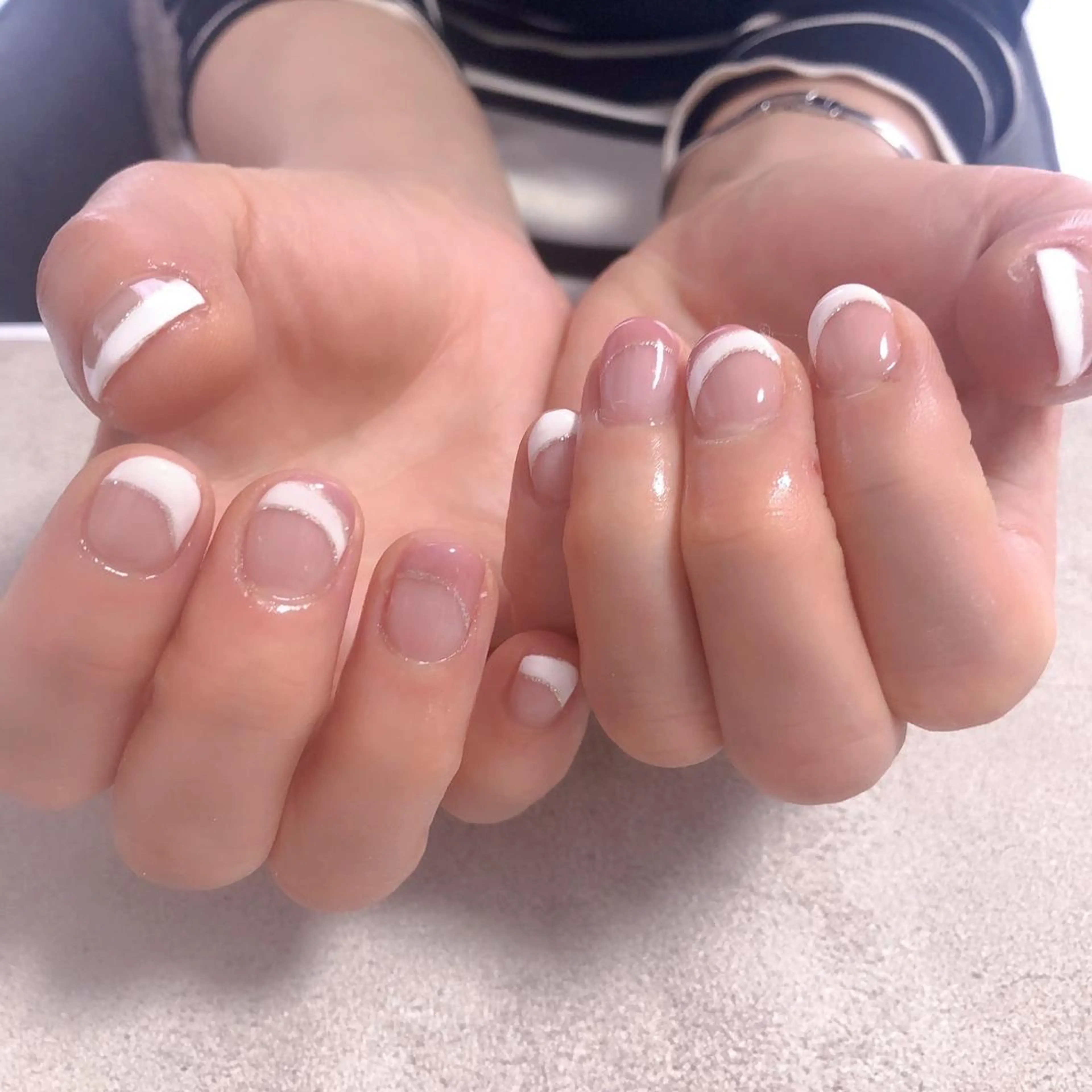 ネイル オーロラネイル フラワーネイル フットネイル フレンチネイル ジェルネイル mogunail &blowのネイルデザイン