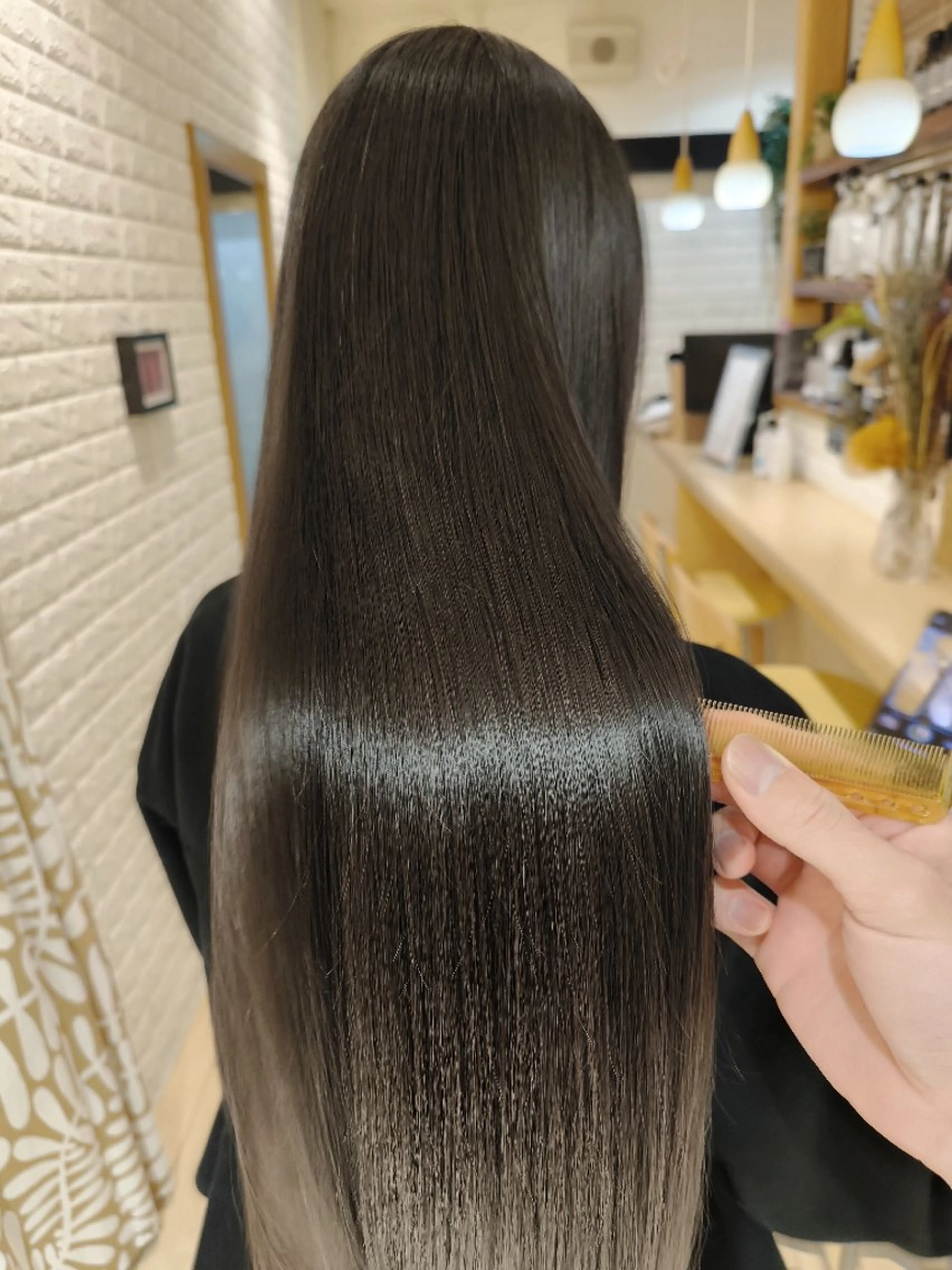 カット+カラー(白髪対応可)+🟡髪質改善プリンセスケアケラチントリートメントの写真