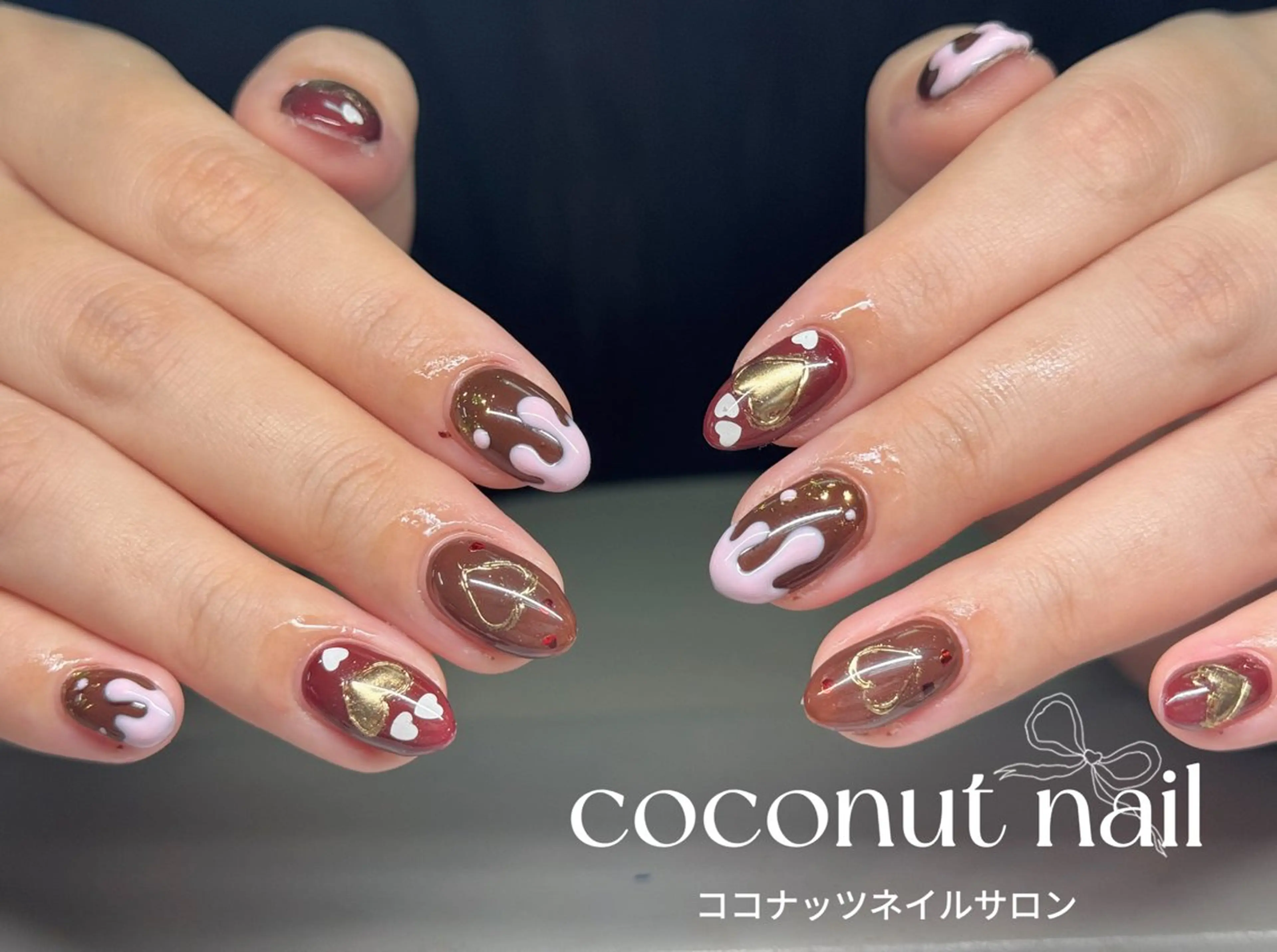 ネイル べっ甲ネイル フレンチネイル キラキラネイル マグネットネイル 大理石ネイル(マーブル) ハンドネイル 神田 ココナッツのネイルデザイン