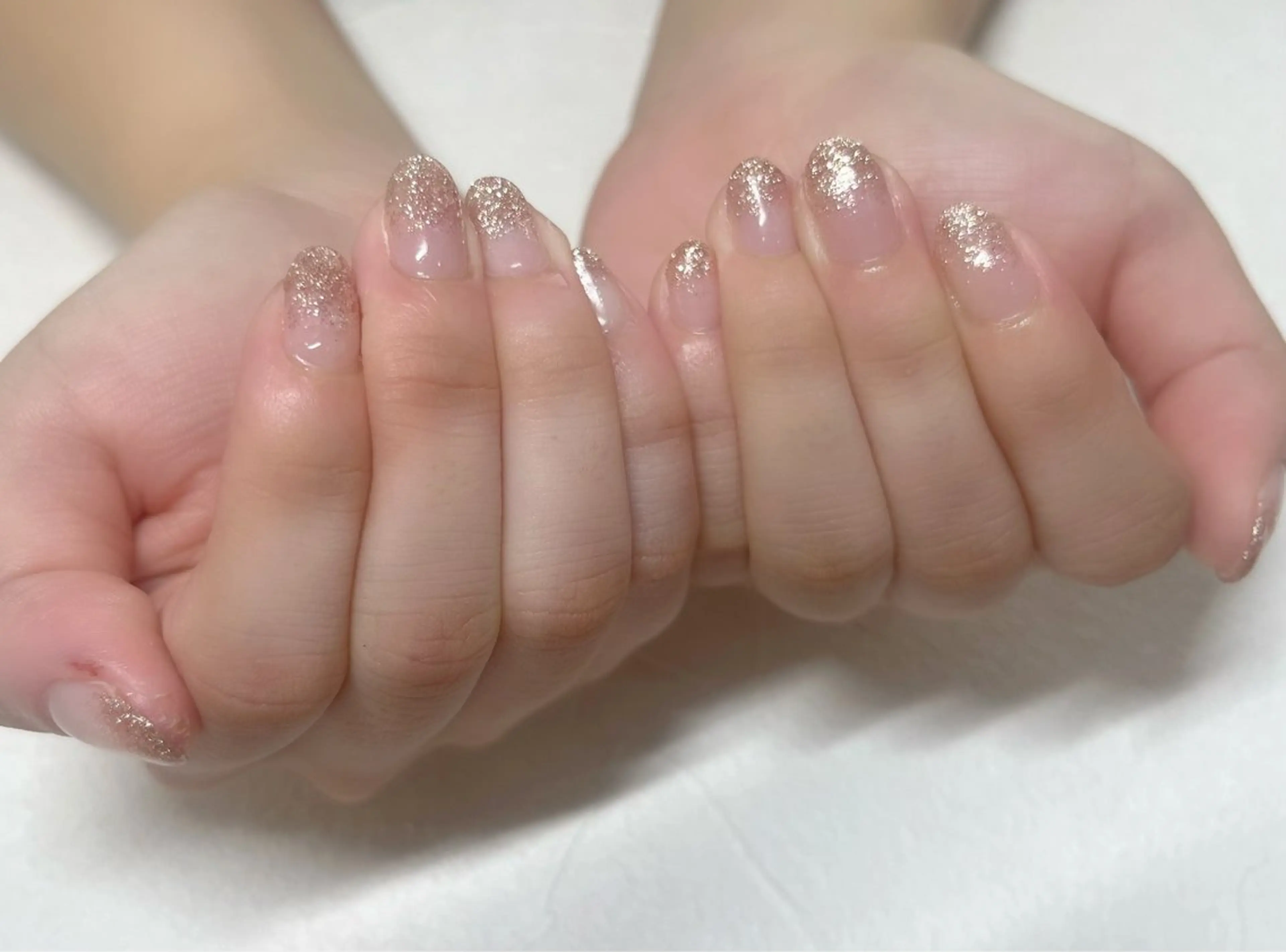 ネイル ラメ(グリッター) ラメグラデーション 森 栄のネイルデザイン
