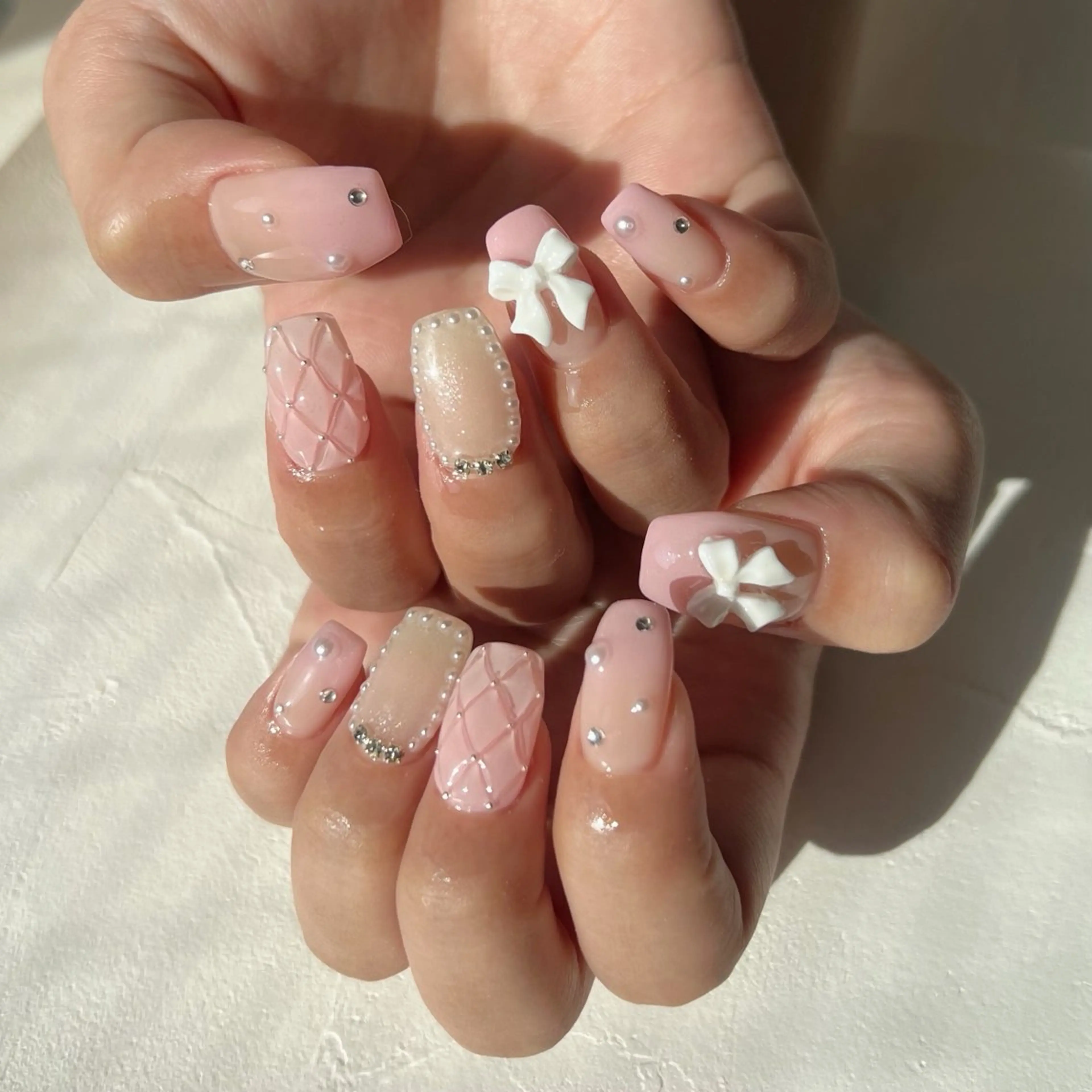 ネイル ピンク リボン ハンドネイル 川端 京香のネイルデザイン