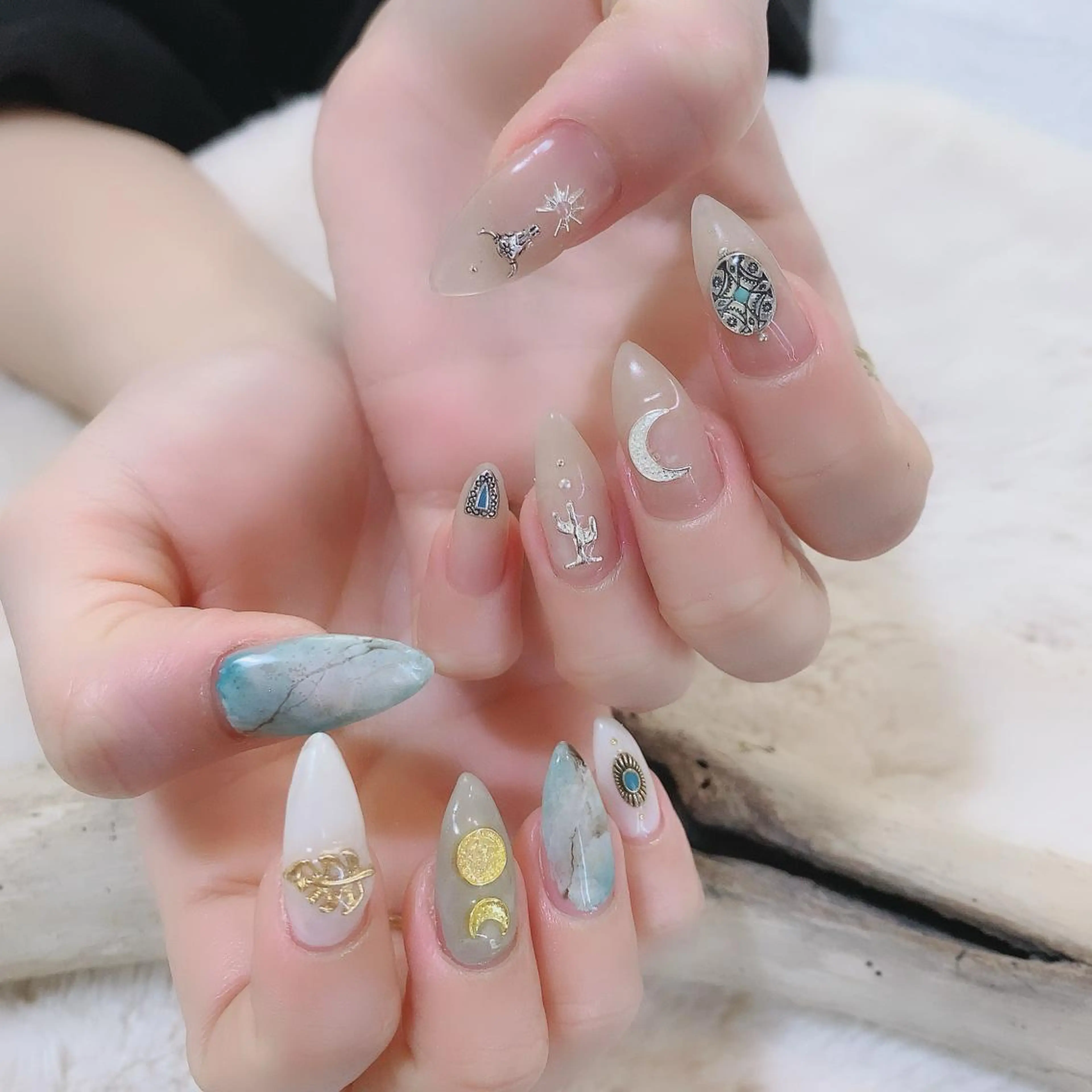 ネイル YAS 青柳 安代のネイルデザイン