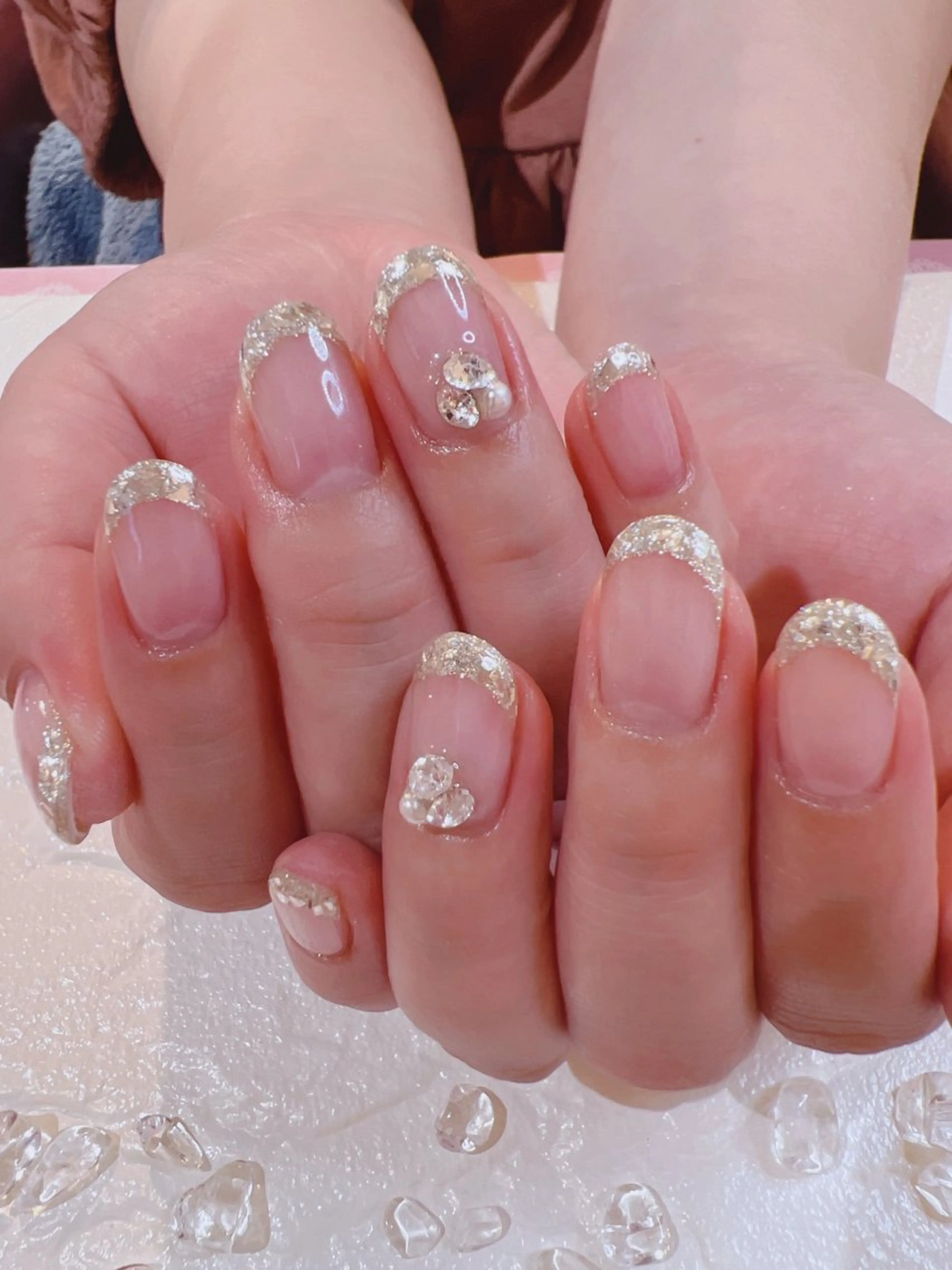 ネイル フレンチネイル ガラスフレンチ ハンドネイル BLUME yukiのネイルデザイン