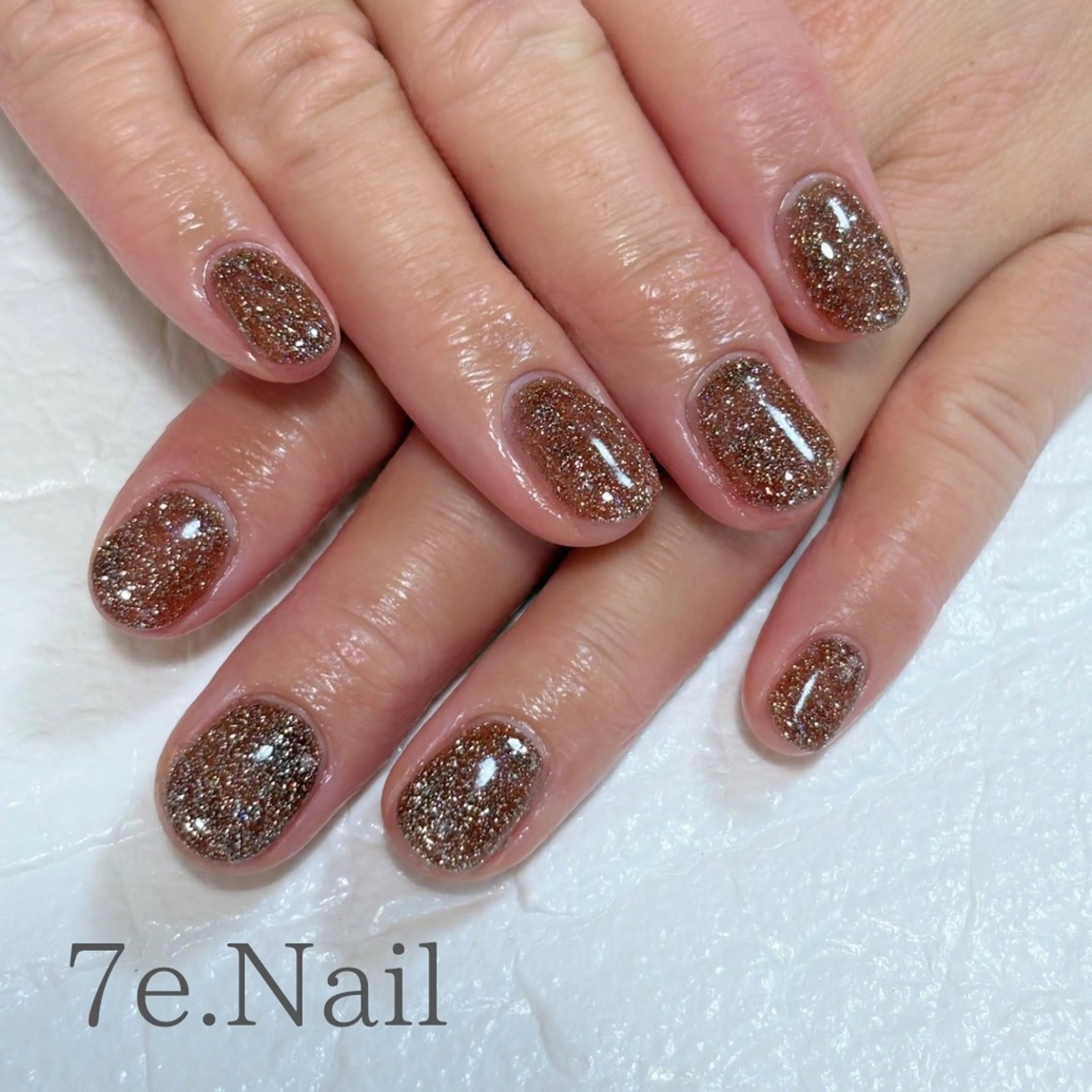 ネイル 7e. Nailのネイルデザイン