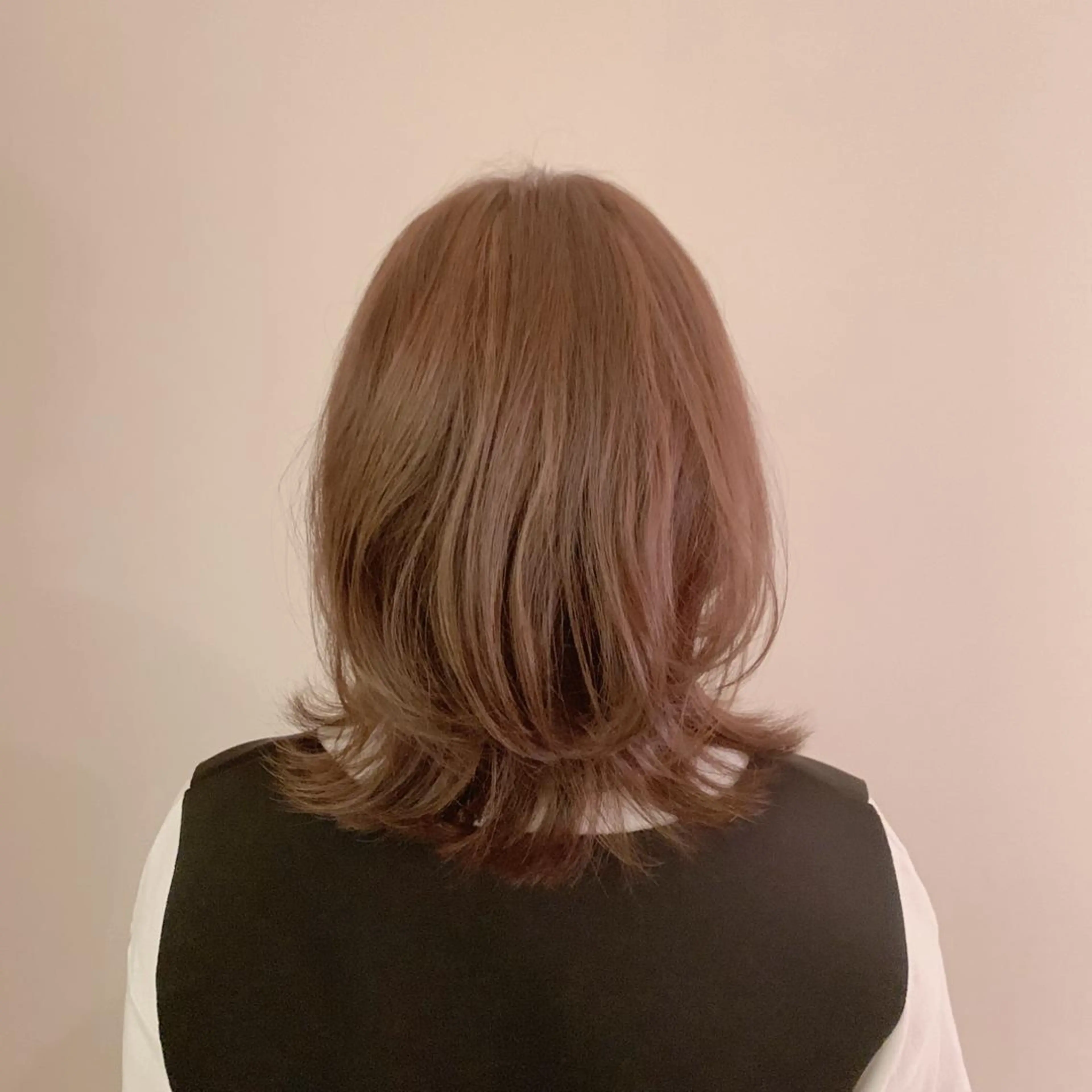 ミディアム カラー カット ヘアカラー 小顔/似合わせカット 杉山莉菜のヘアスタイル