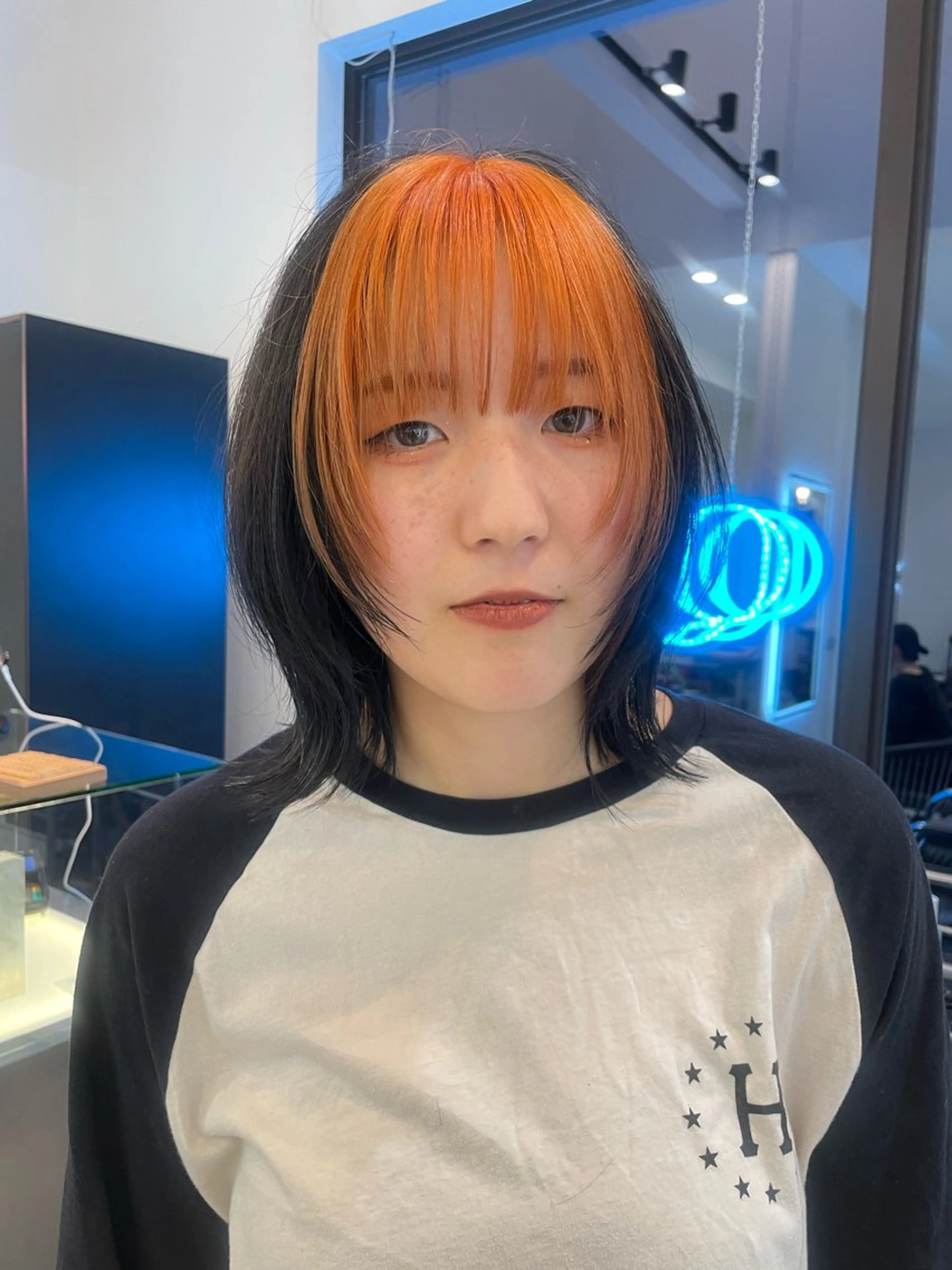 《インナーカラー🌈》全体カラー➕ケアブリーチインナーカラーの写真