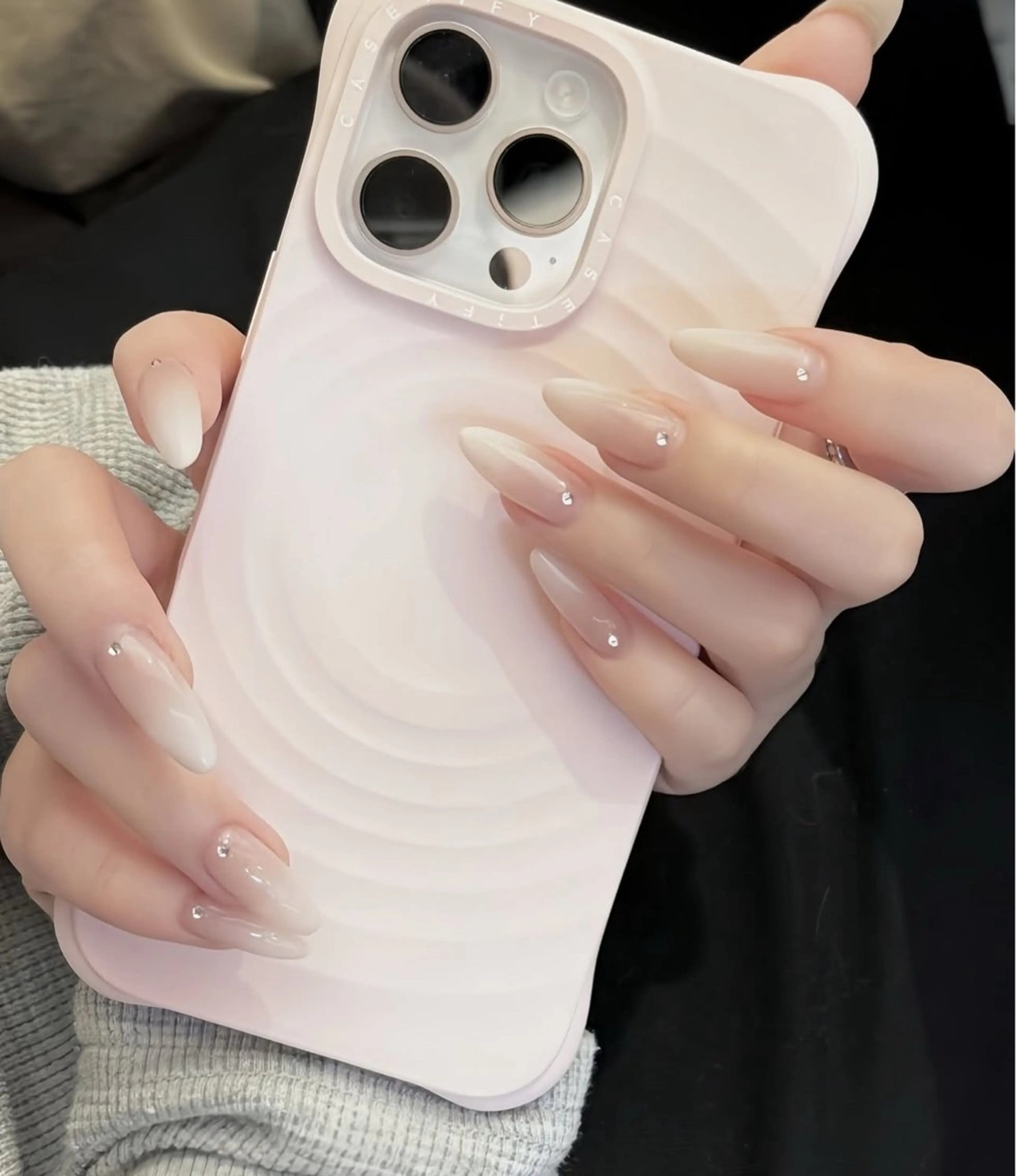 ネイル チークネイル フレンチネイル グラデーション 韓国ネイル マグネットネイル Hana Nailのネイルデザイン