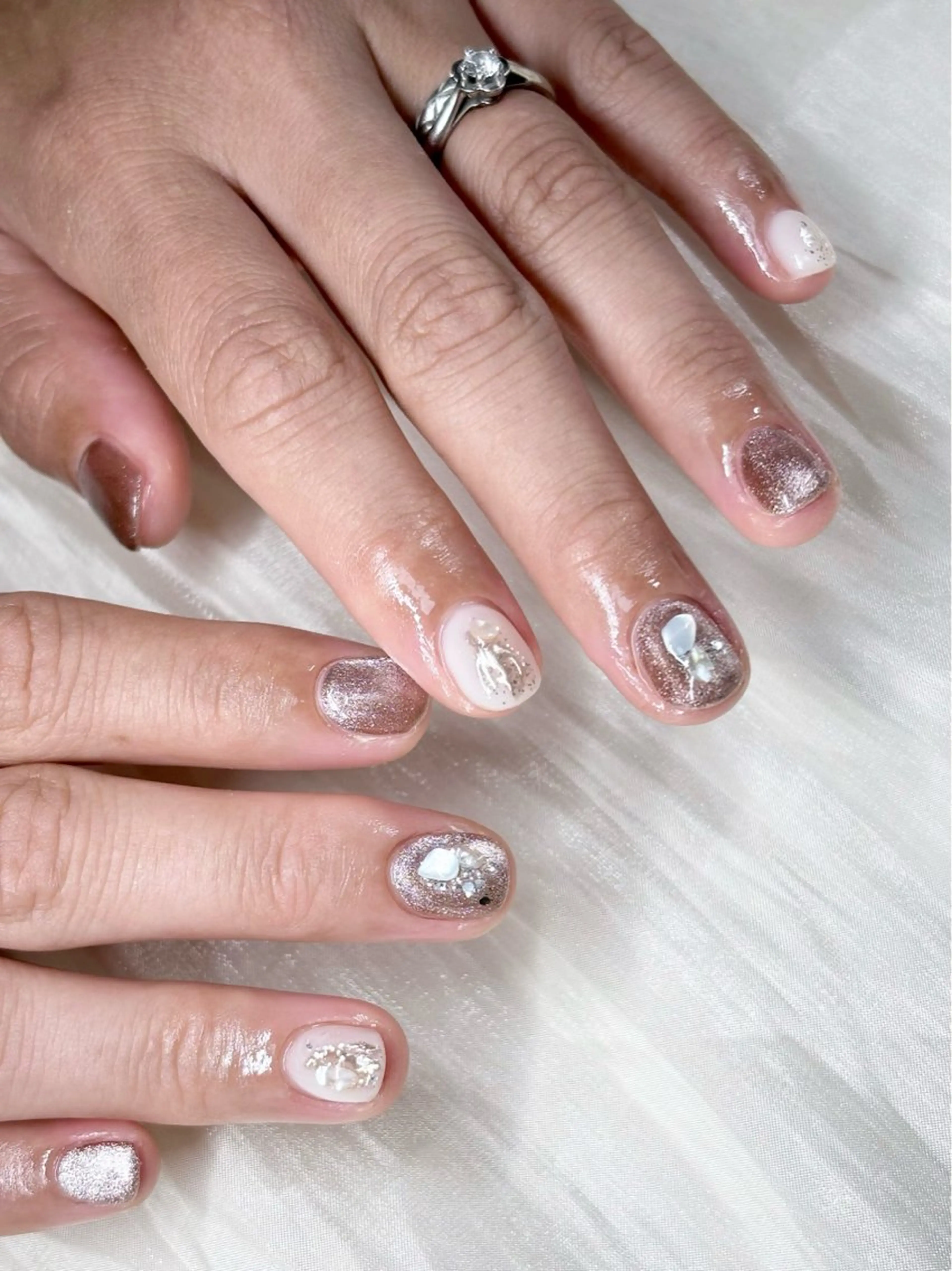 ネイル マグネットネイル ニュアンスネイル シンプルネイル ETE LUNA NAILのネイルデザイン