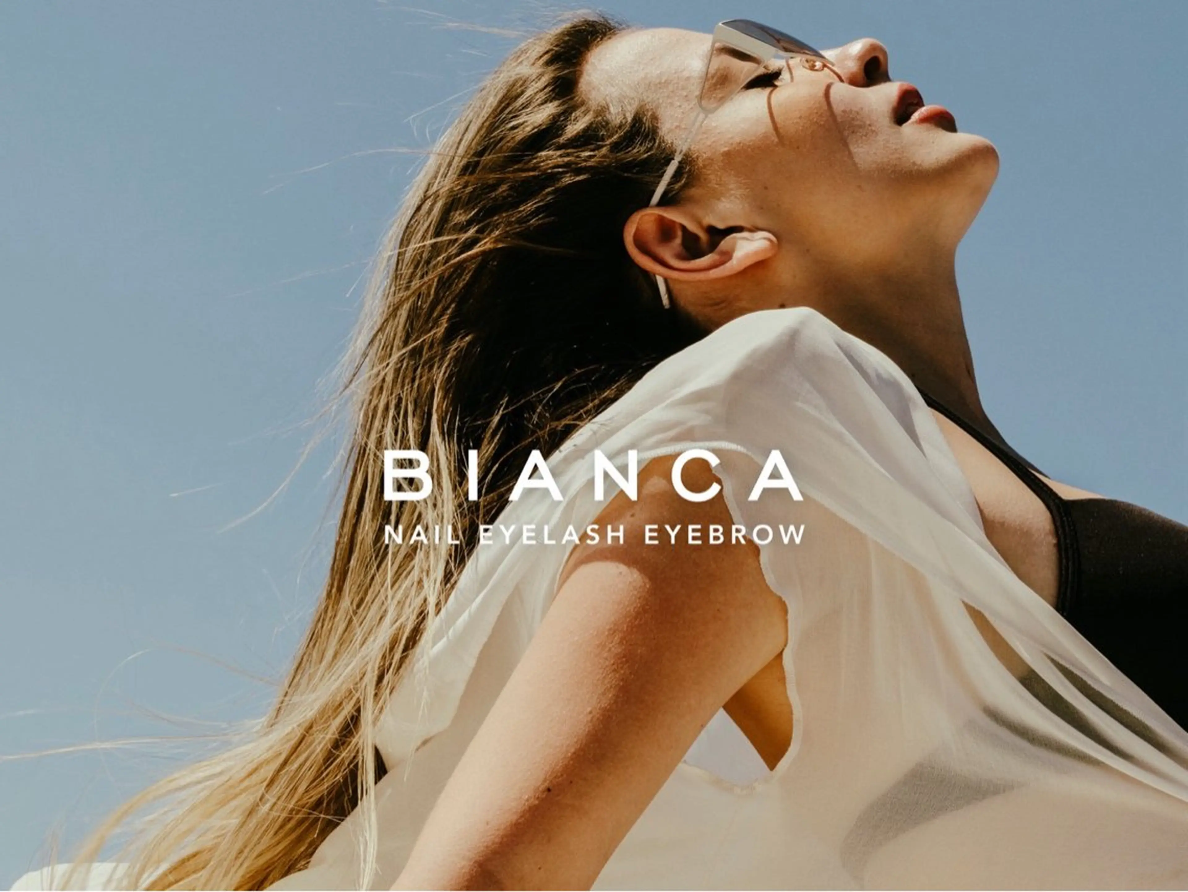 ネイル Bianca 石井🎀のネイルデザイン