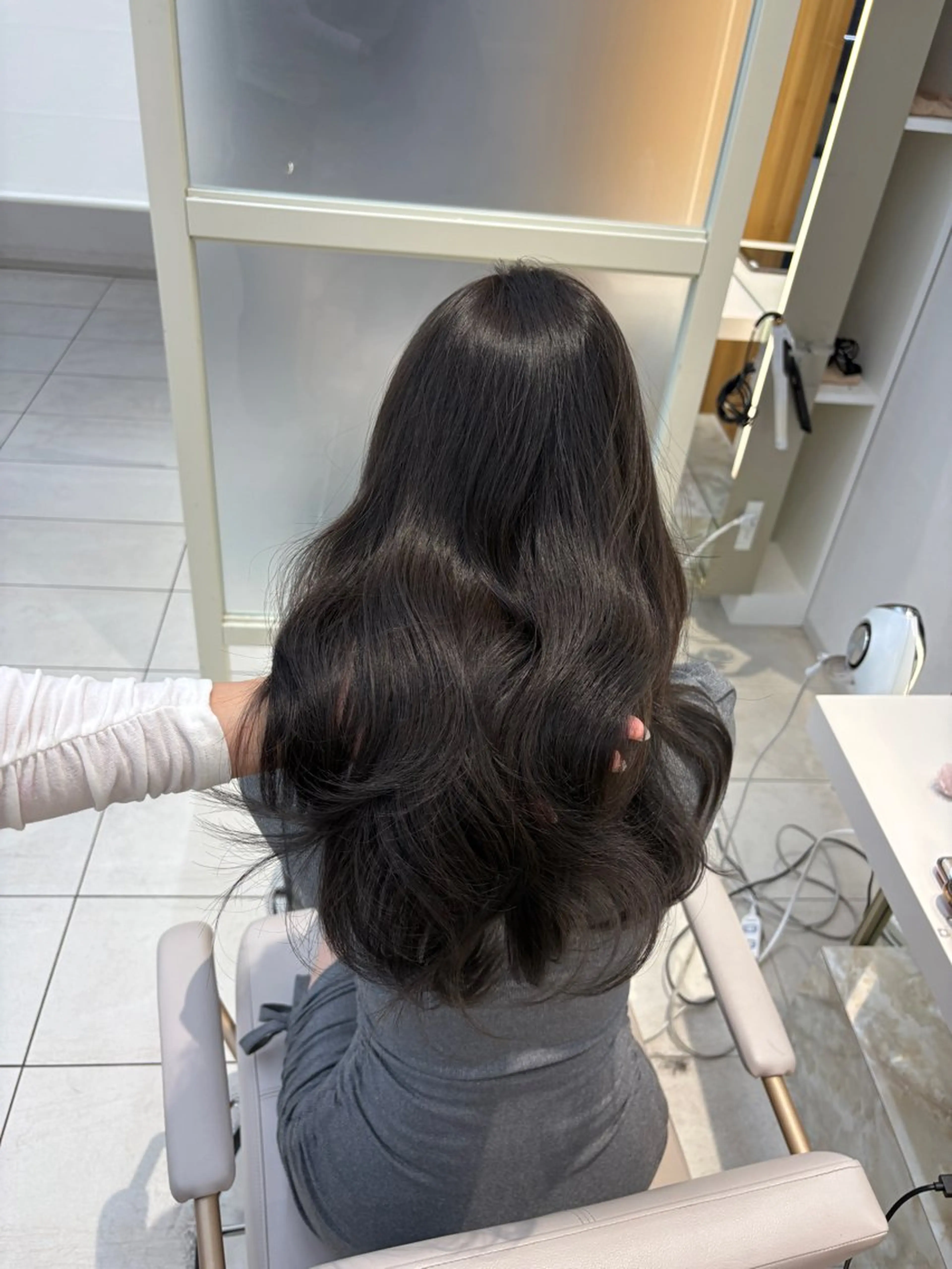 セミロング カラー Hina🫧透明感 /上品/モテ🫧のヘアスタイル