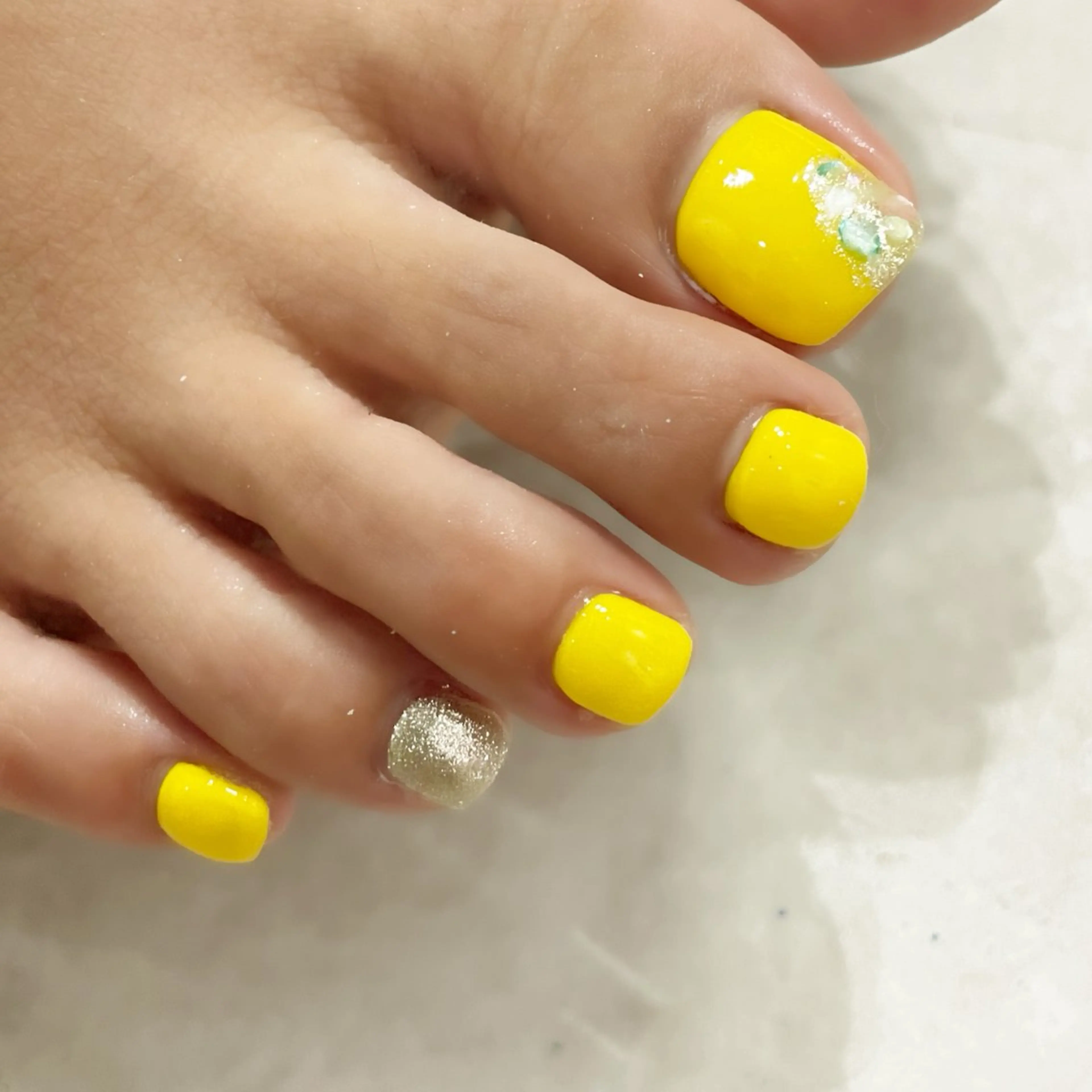 ネイル アピュレ ネイリストのネイルデザイン